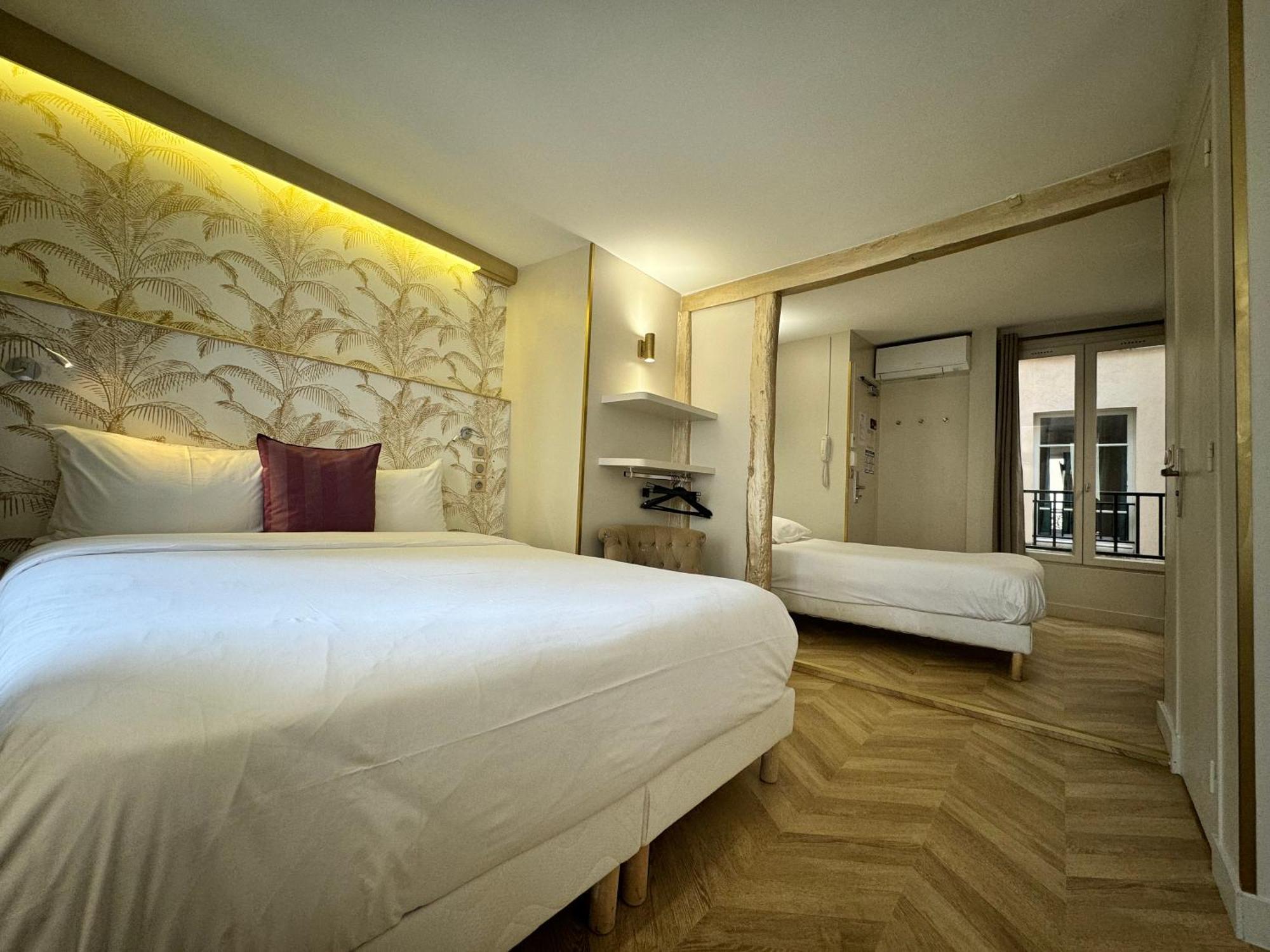 Comfort Triple Room