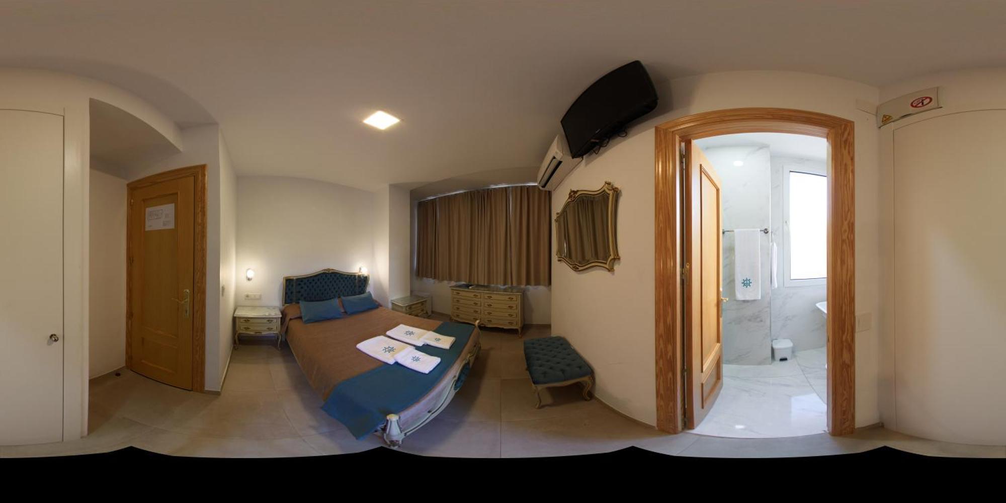 Deluxe Double Room Side Sea View