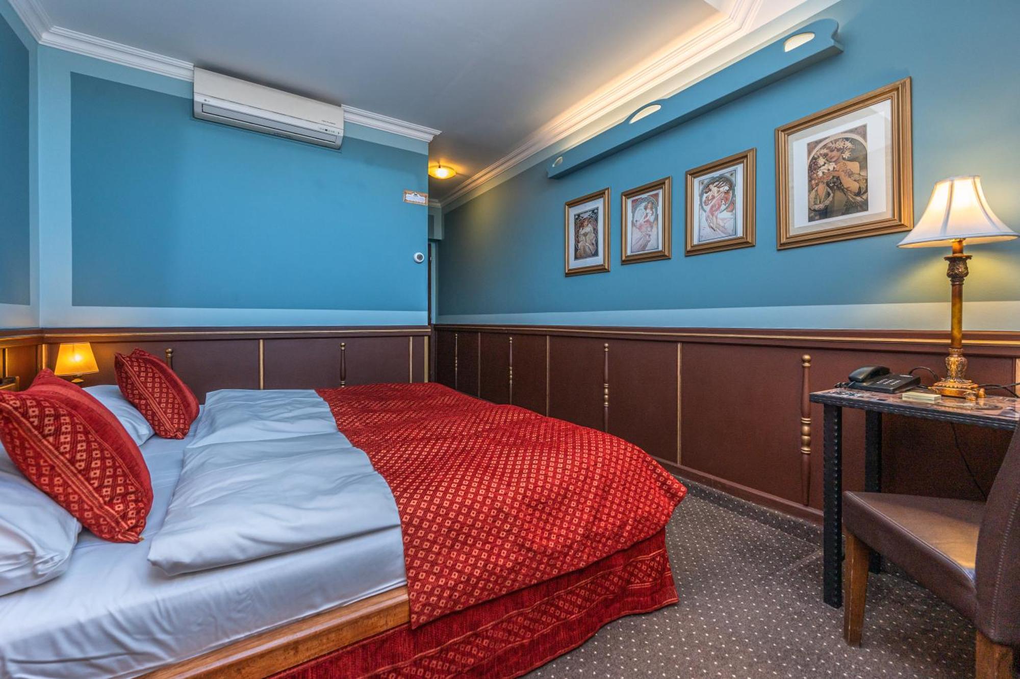 Small Double Room