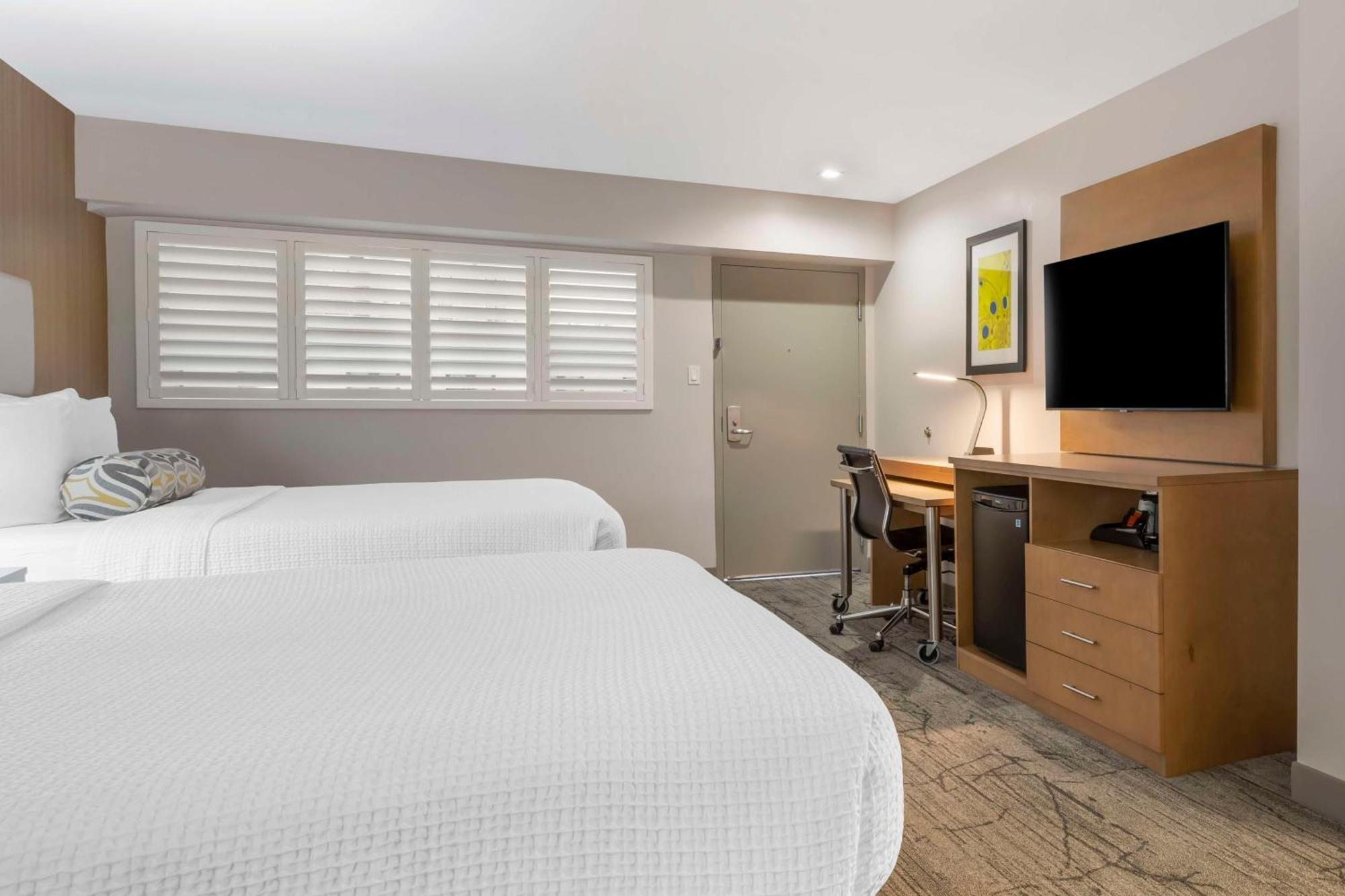 Queen Room Two Queen Beds