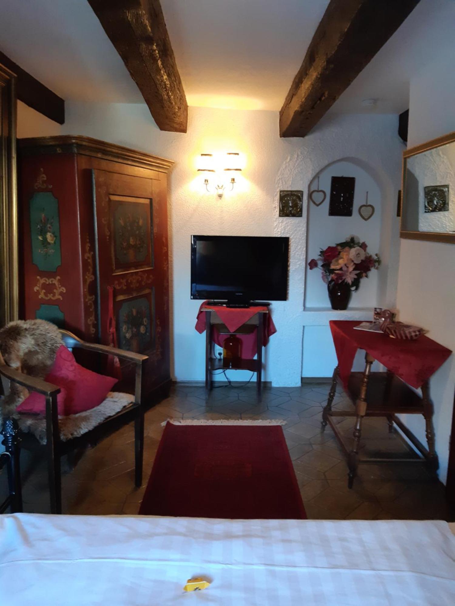 Economy Double Room,1529918158:JPEG