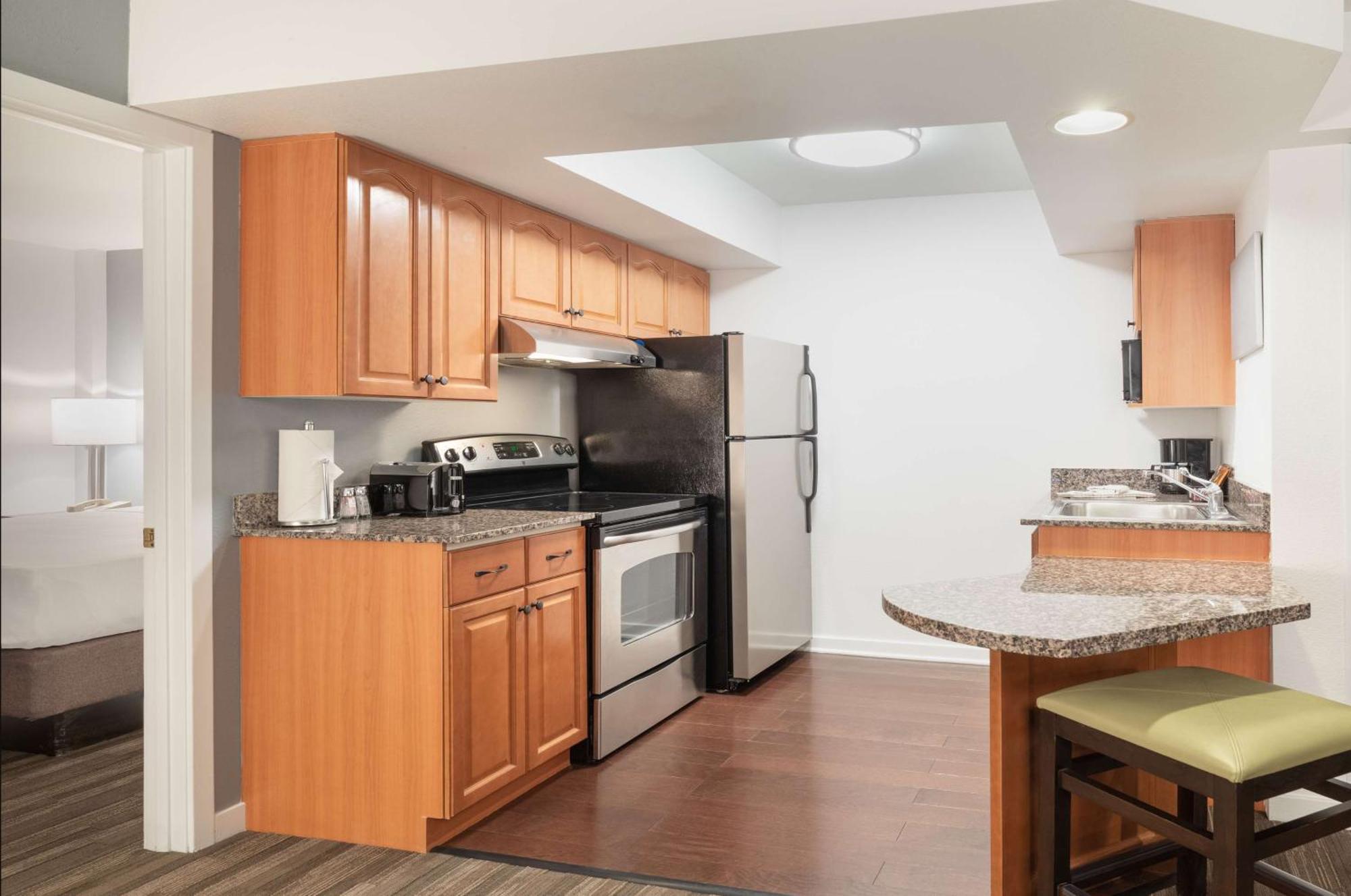 Two-Bedroom Suite with Sofa Bed,1285098274:JPEG