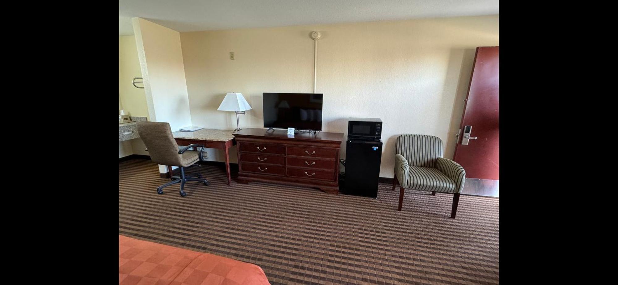 Standard King Room
