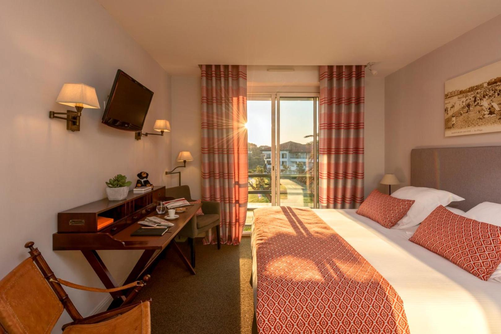 Club Double or Twin Room