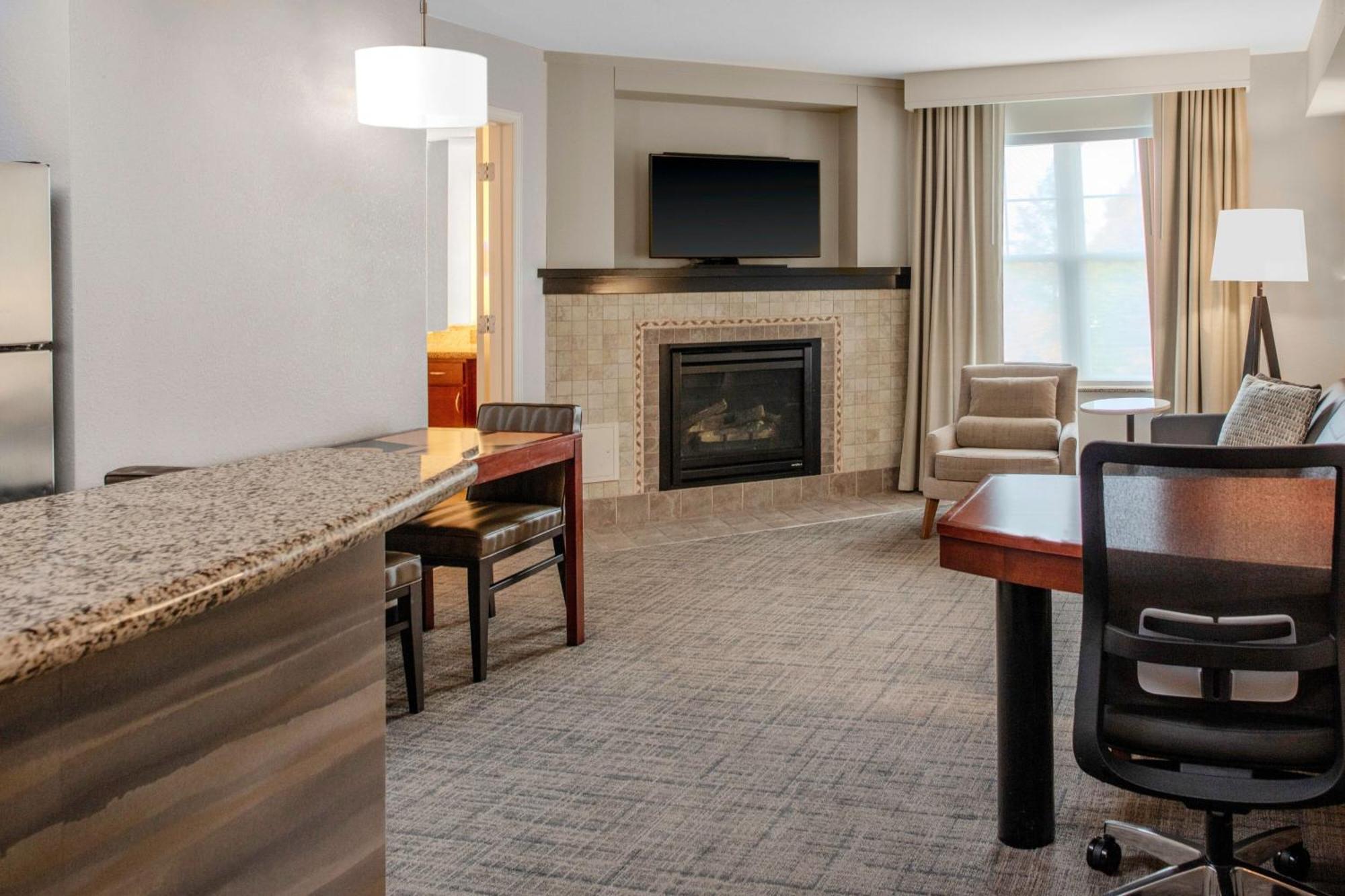 One-Bedroom King Suite Sofa Bed