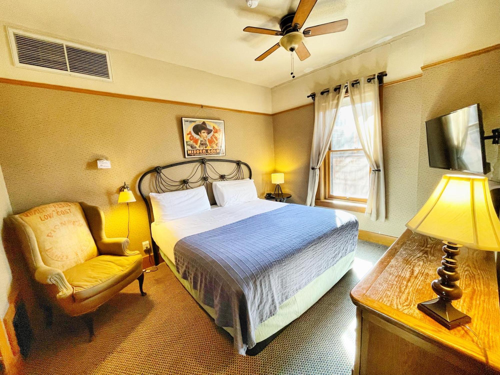King Suite
