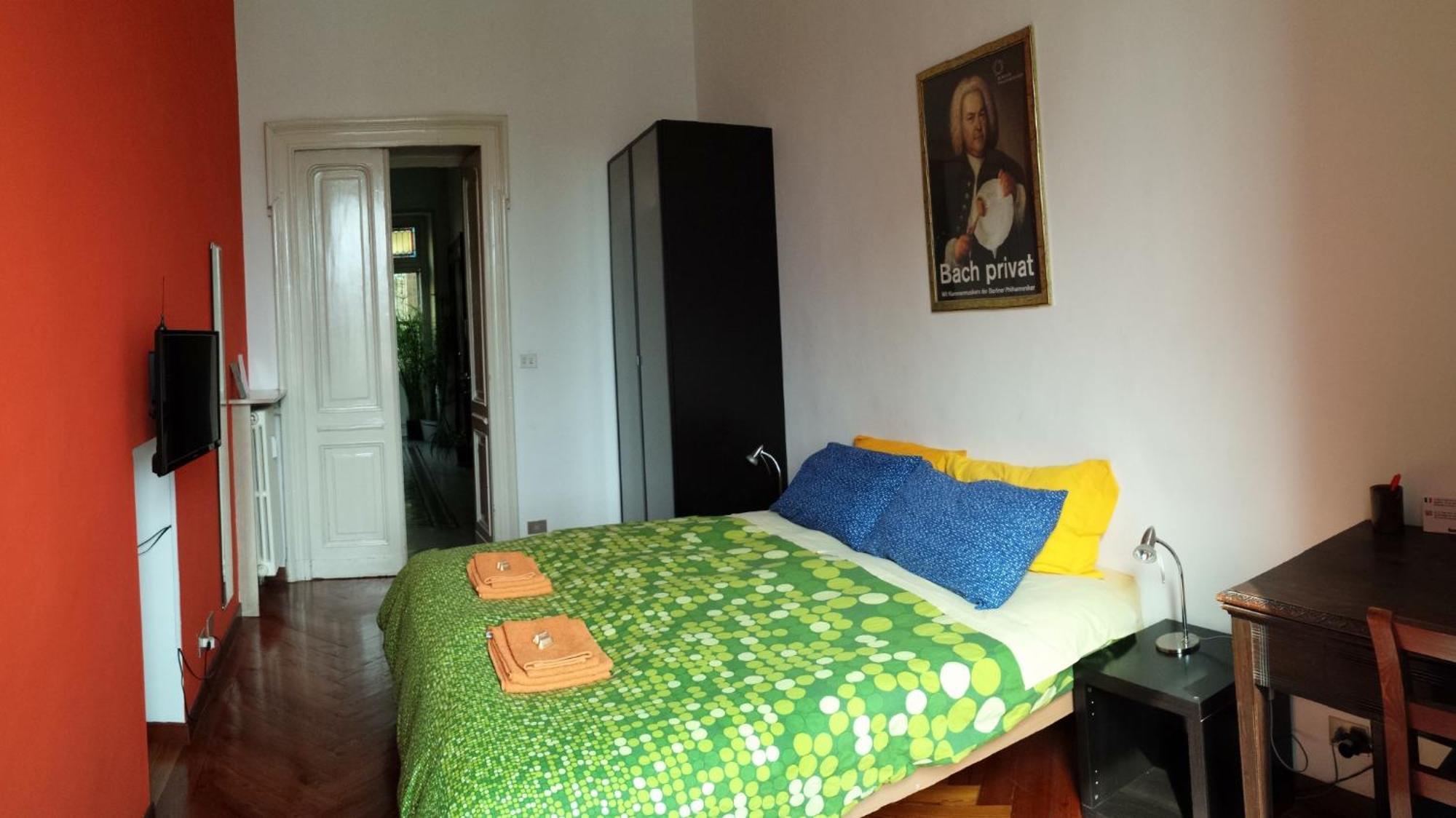 Double Room Private External Bathroom
