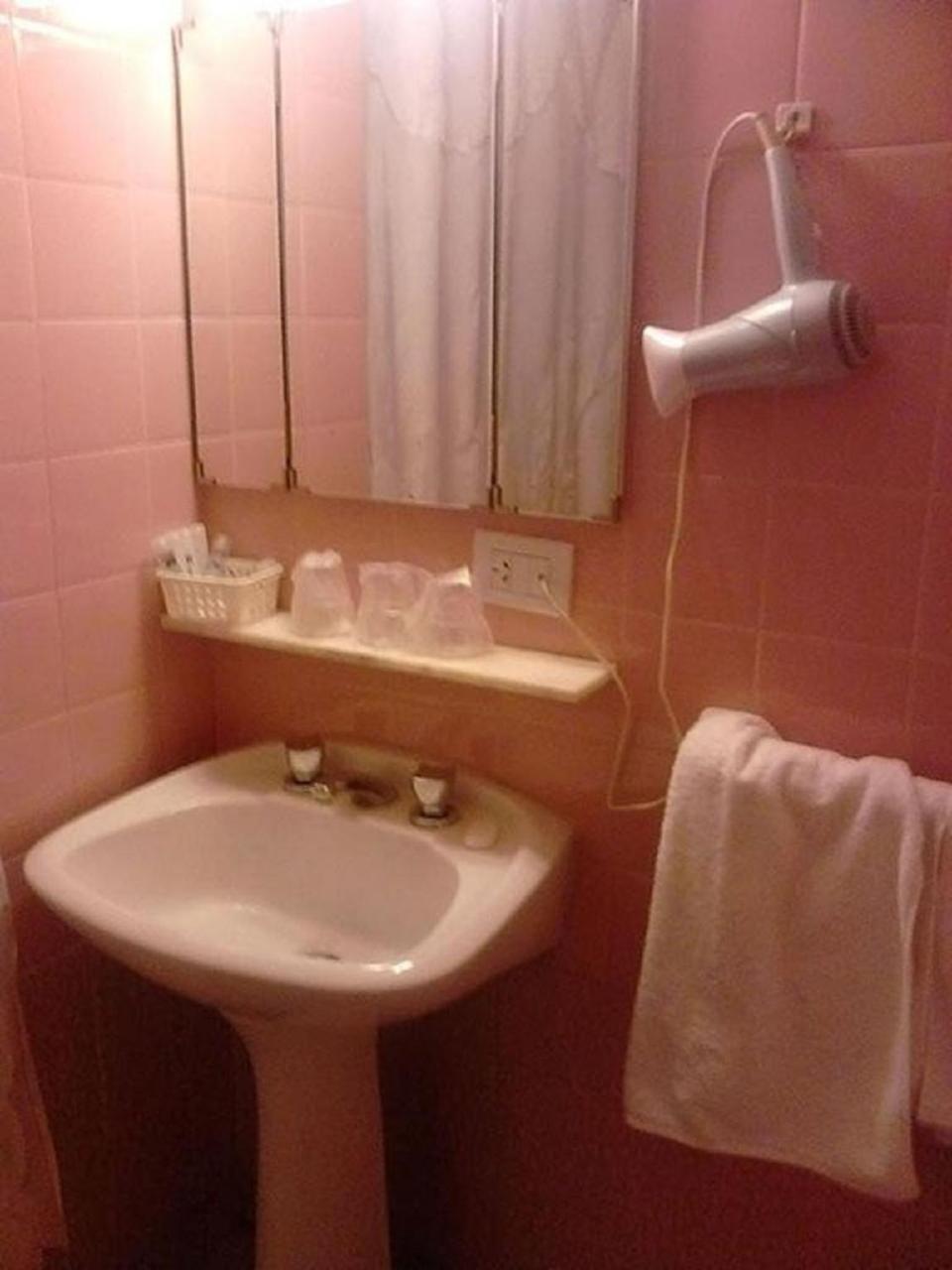 Twin Room,315805961:JPEG