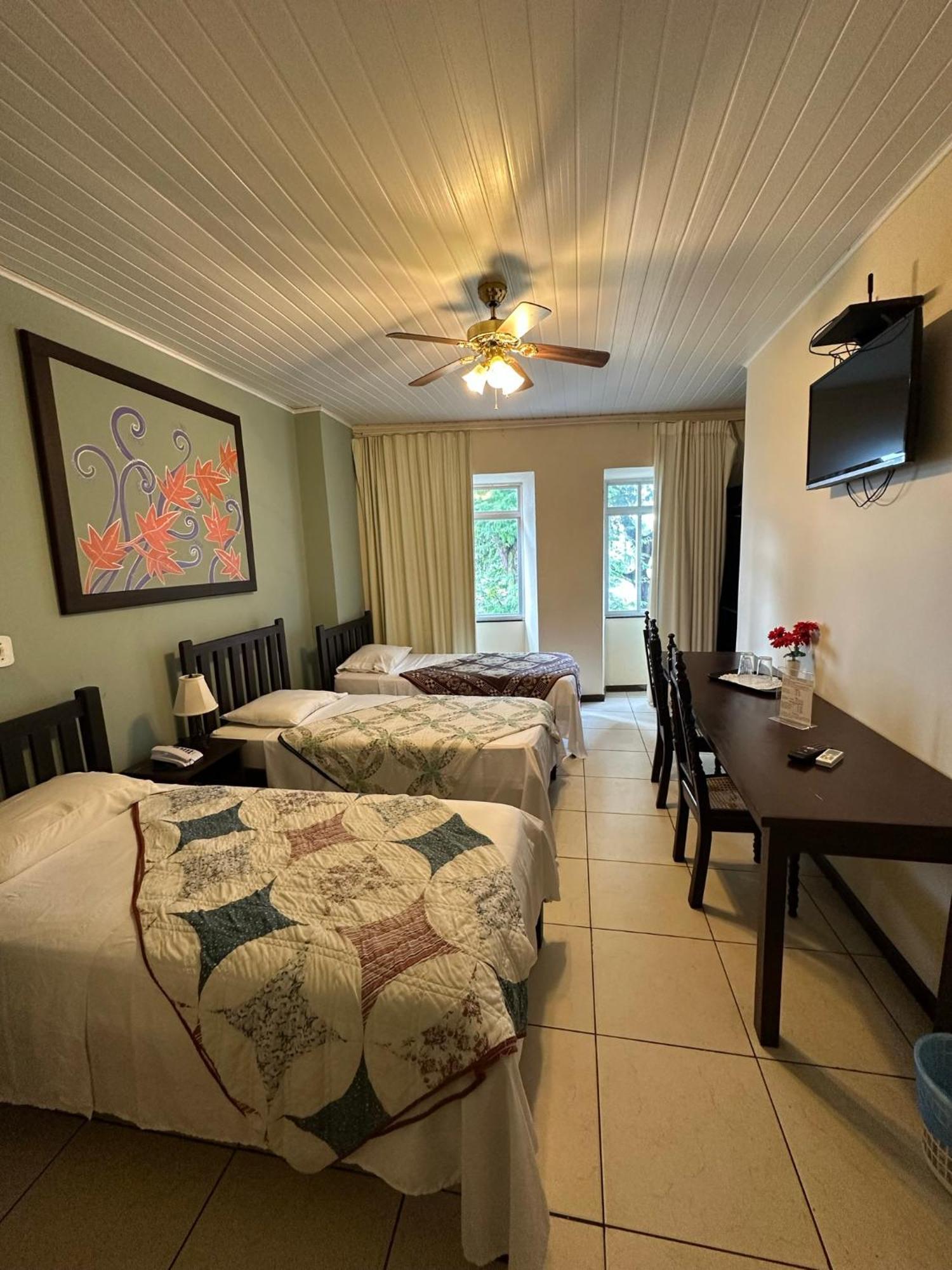 Deluxe Triple Room