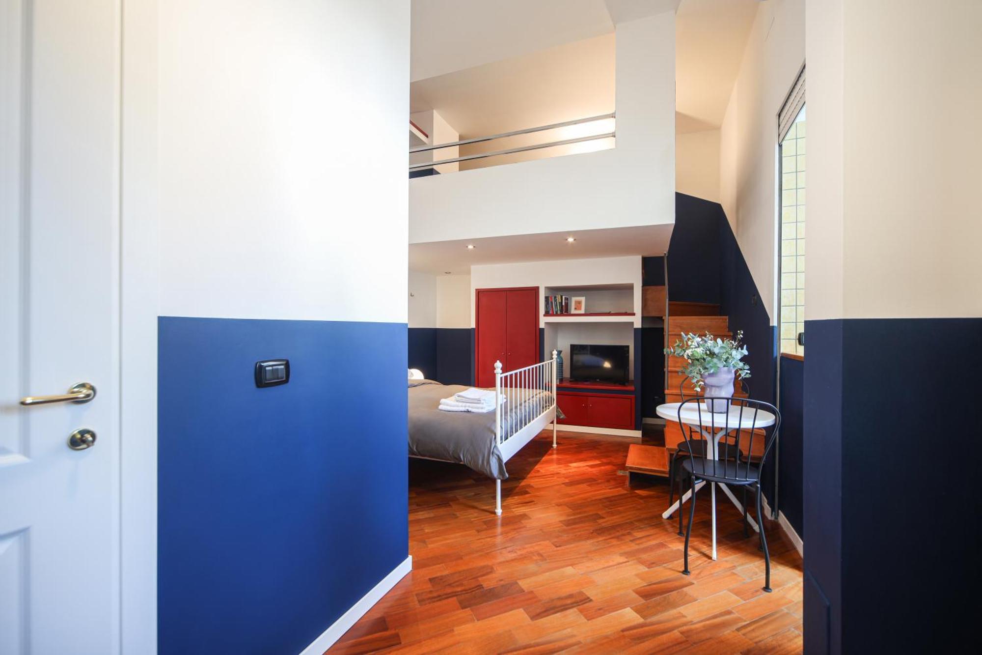 Studio Split Level