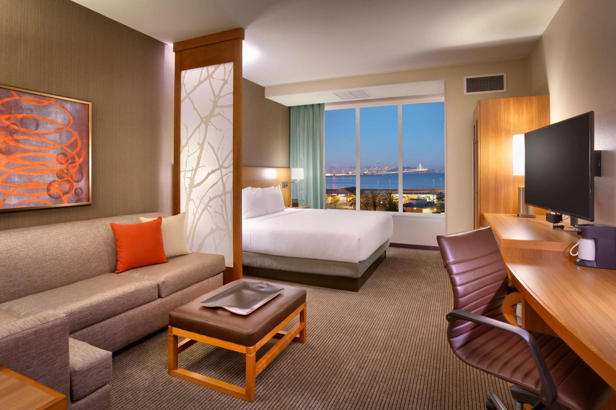King Room Sofa bed Bay View