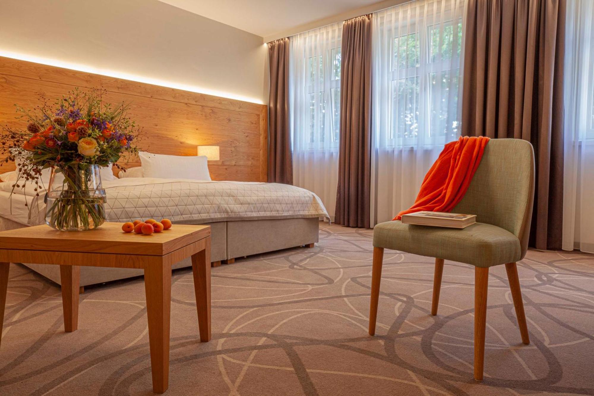 Deluxe Double Room Disability Access