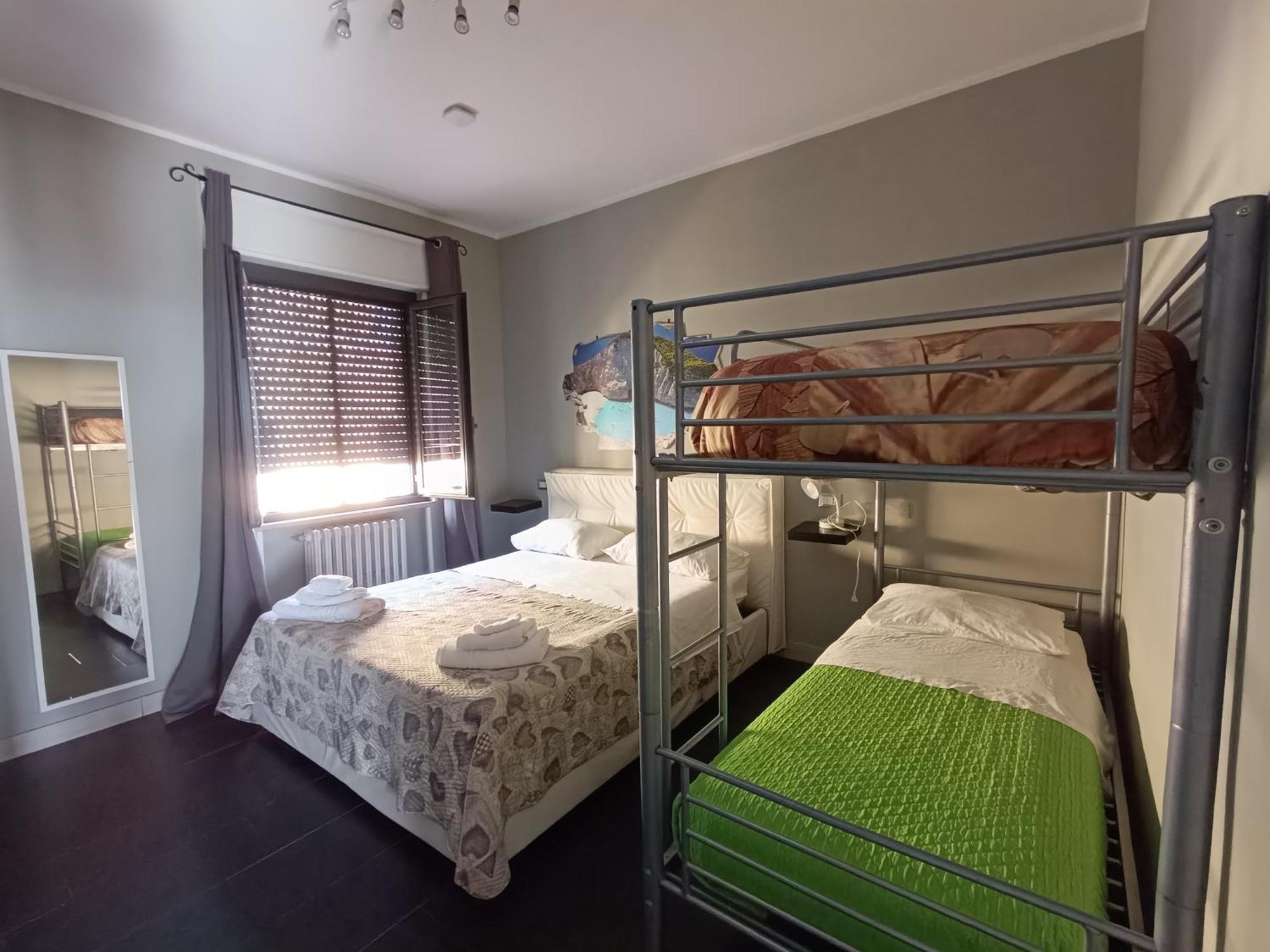 Quadruple Room with Private Bathroom,1516737559:JPEG