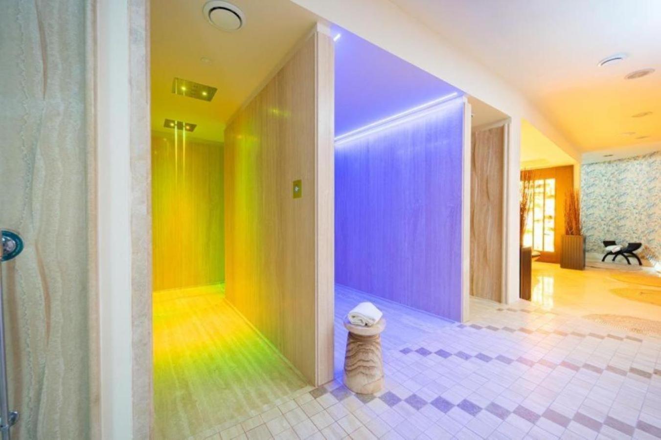 Prestige King Room Spa