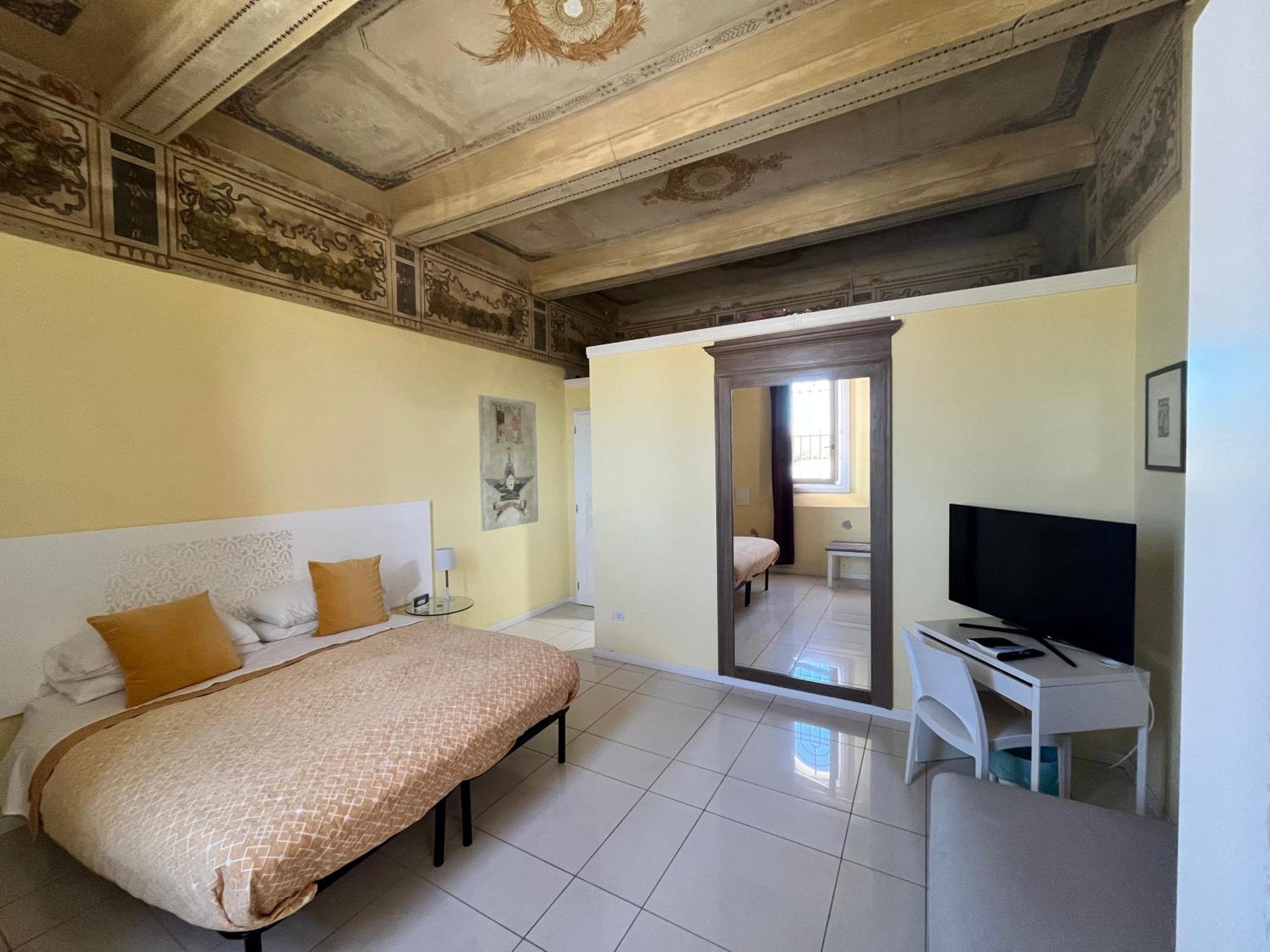 Superior Double or Twin Room Garden View