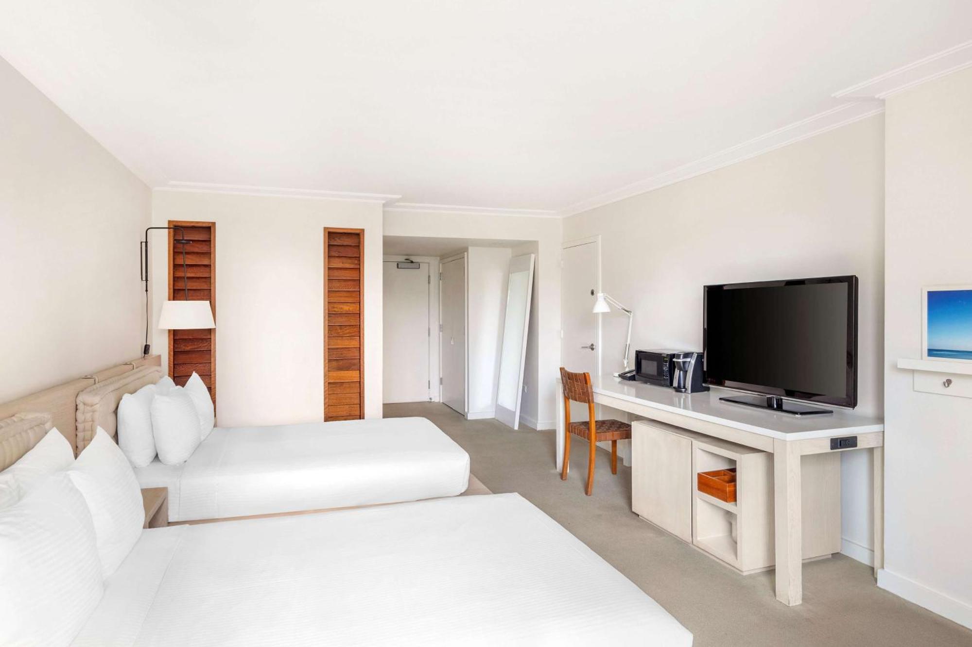 Premier Double Room with Two Double beds and Partial Ocean View,938552068:JPEG