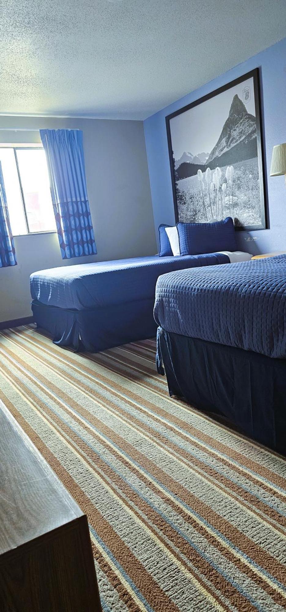 Queen Room Two Queen Beds Non-Smoking