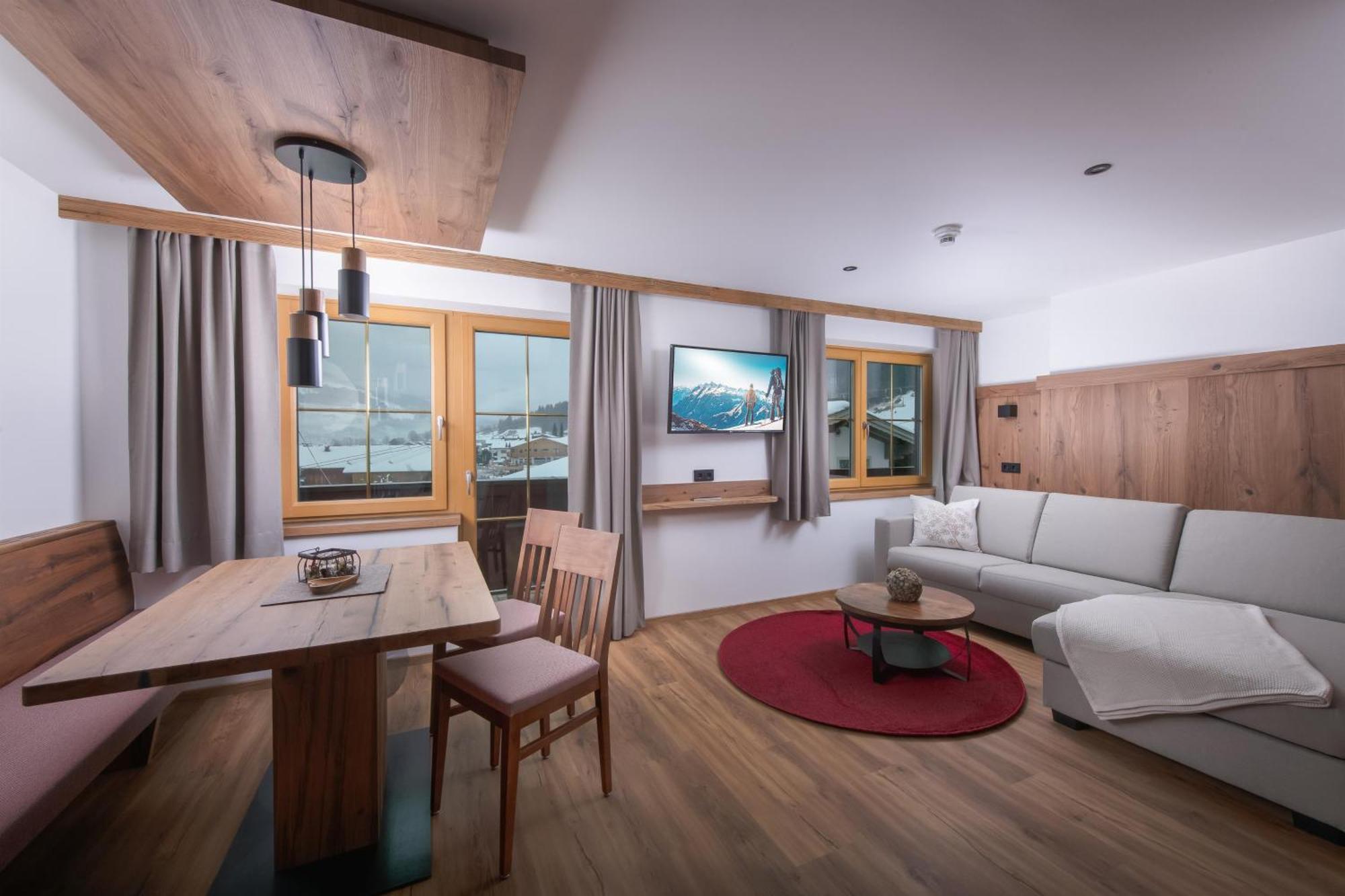One-Bedroom Apartment Shower