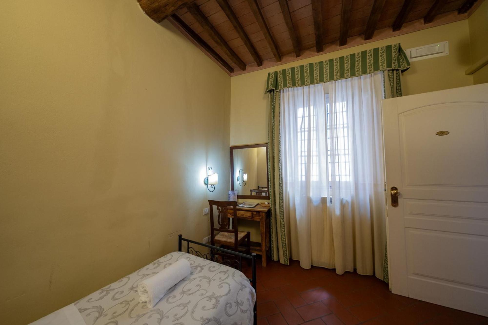 Budget Single Room
