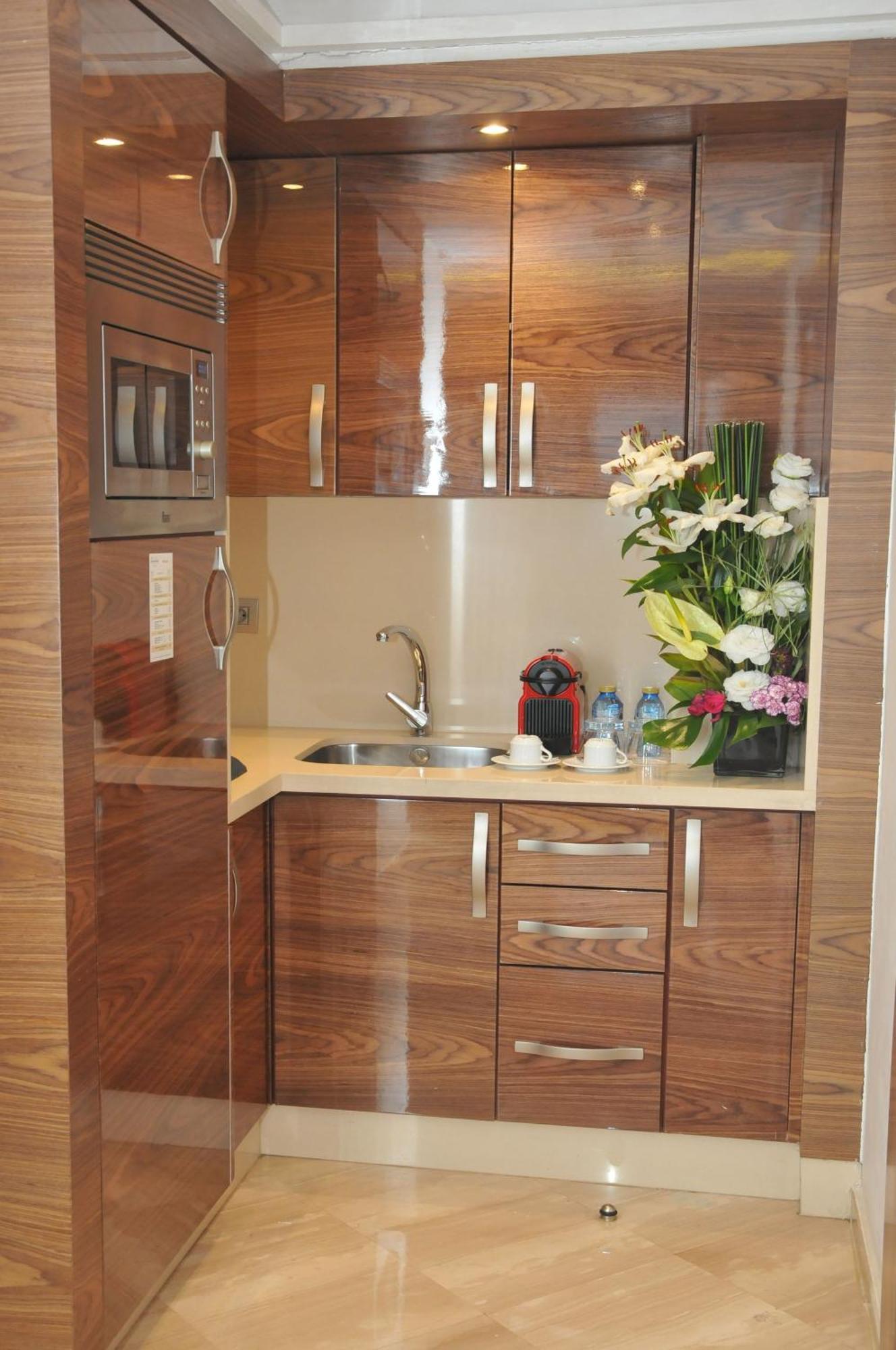 Standard Junior Suite King bed