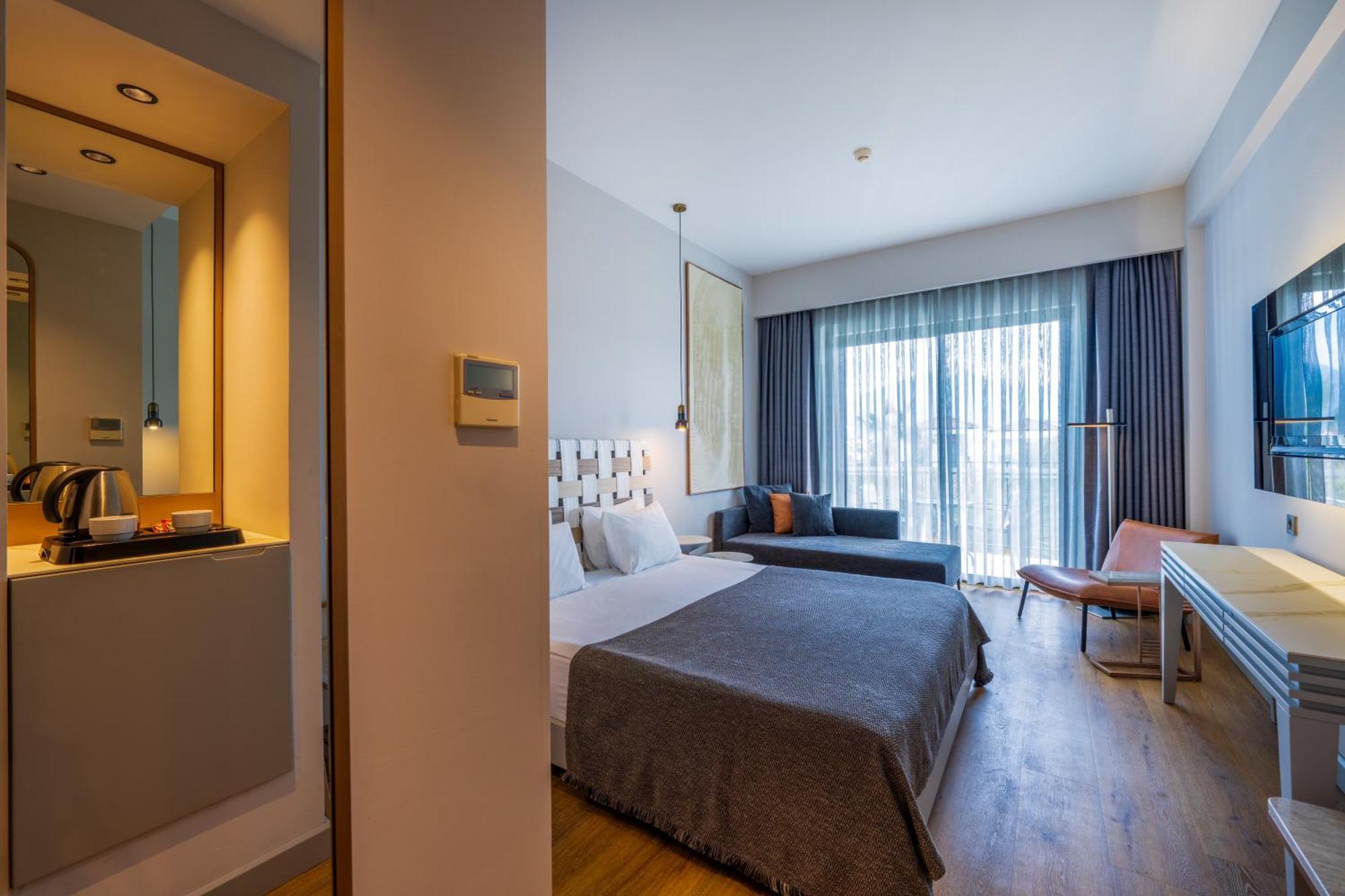 Double Room Land View
