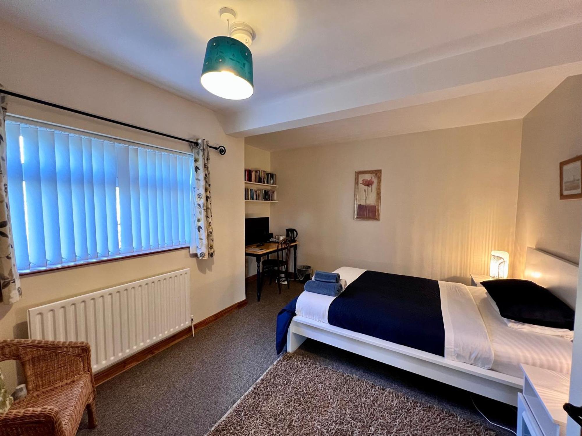 Deluxe Double Room Bath