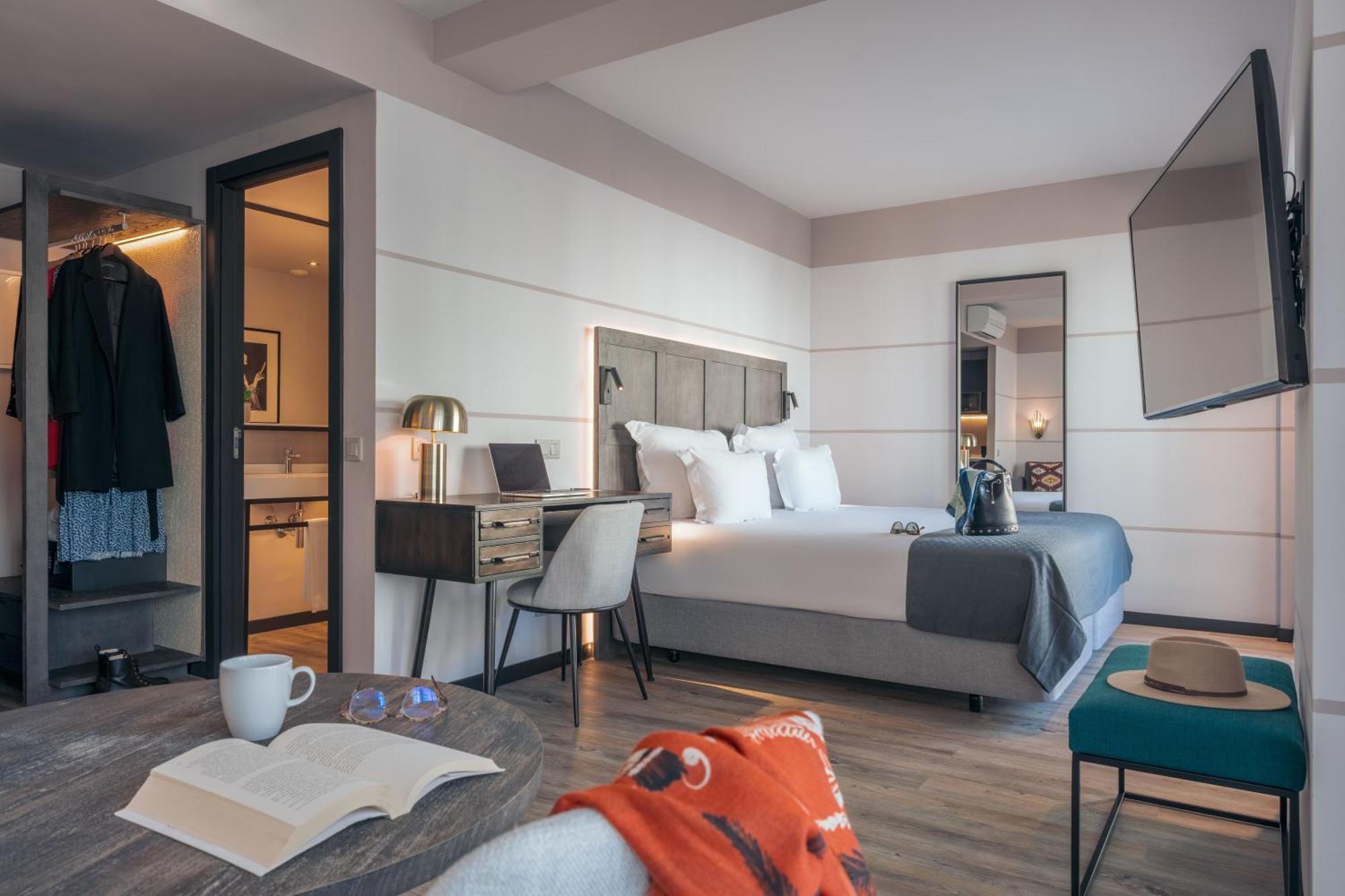 Suite Júnior