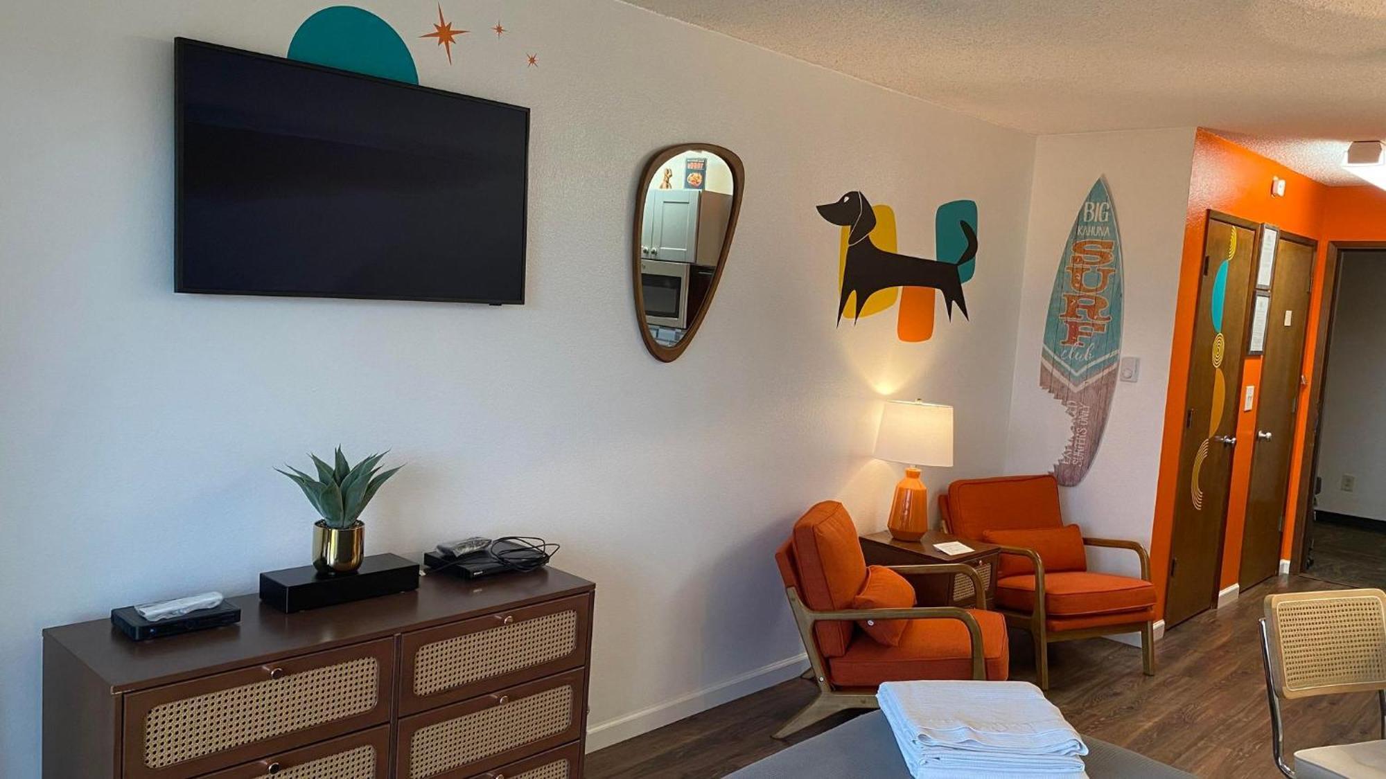 Studio - Second Floor - Pet Friendly