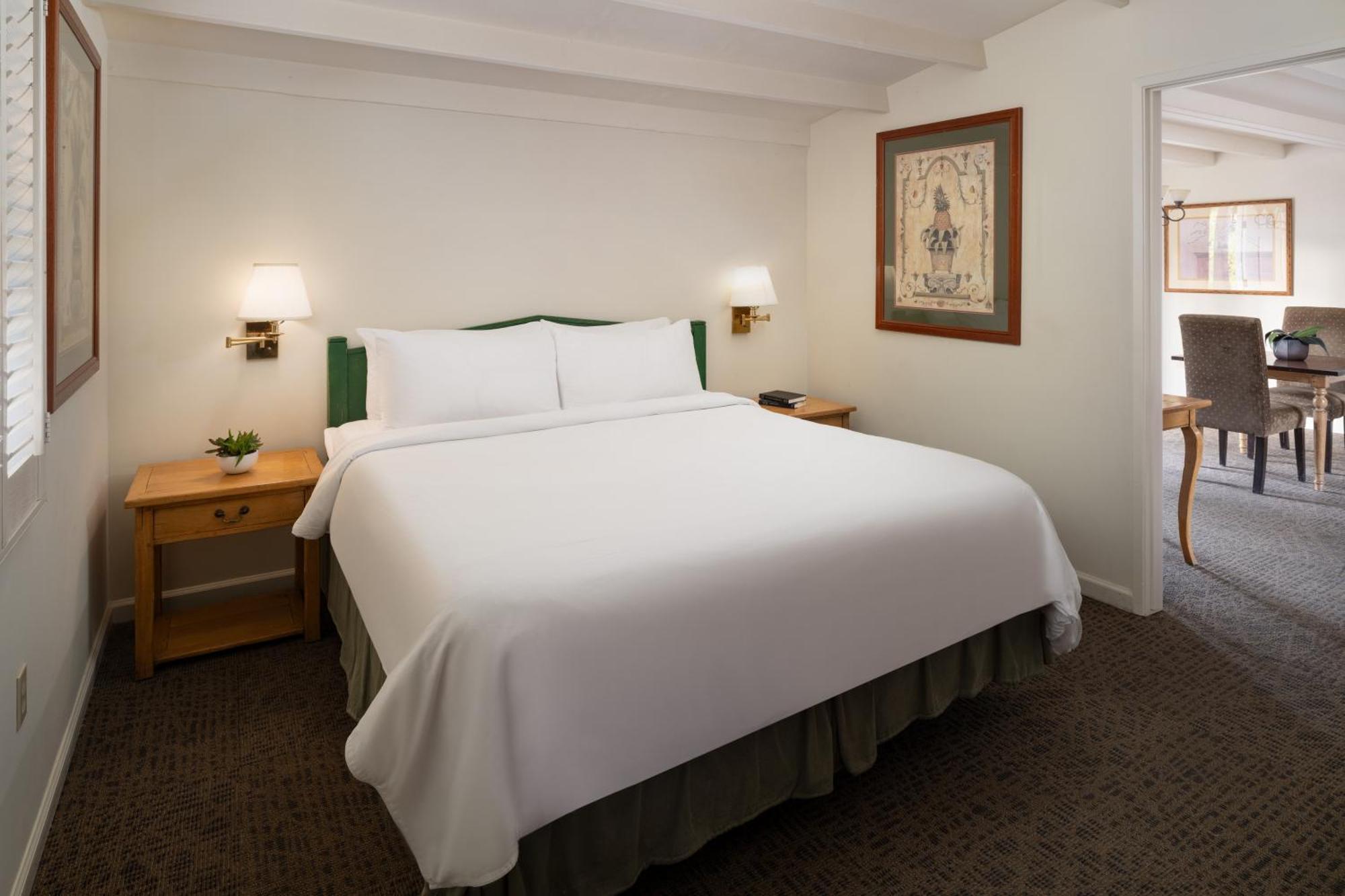 One-Bedroom Casita King Bed