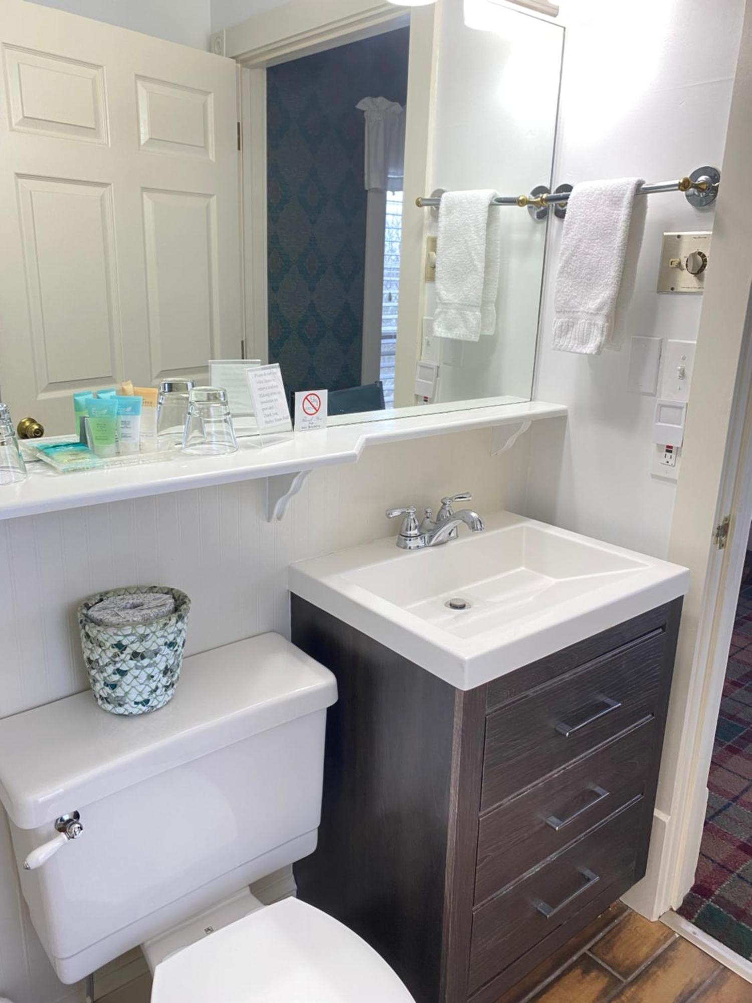 King Room Spa Bath
