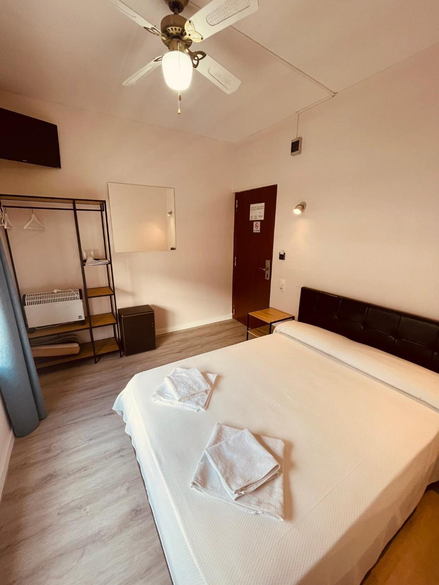 Double Room Private Bathroom