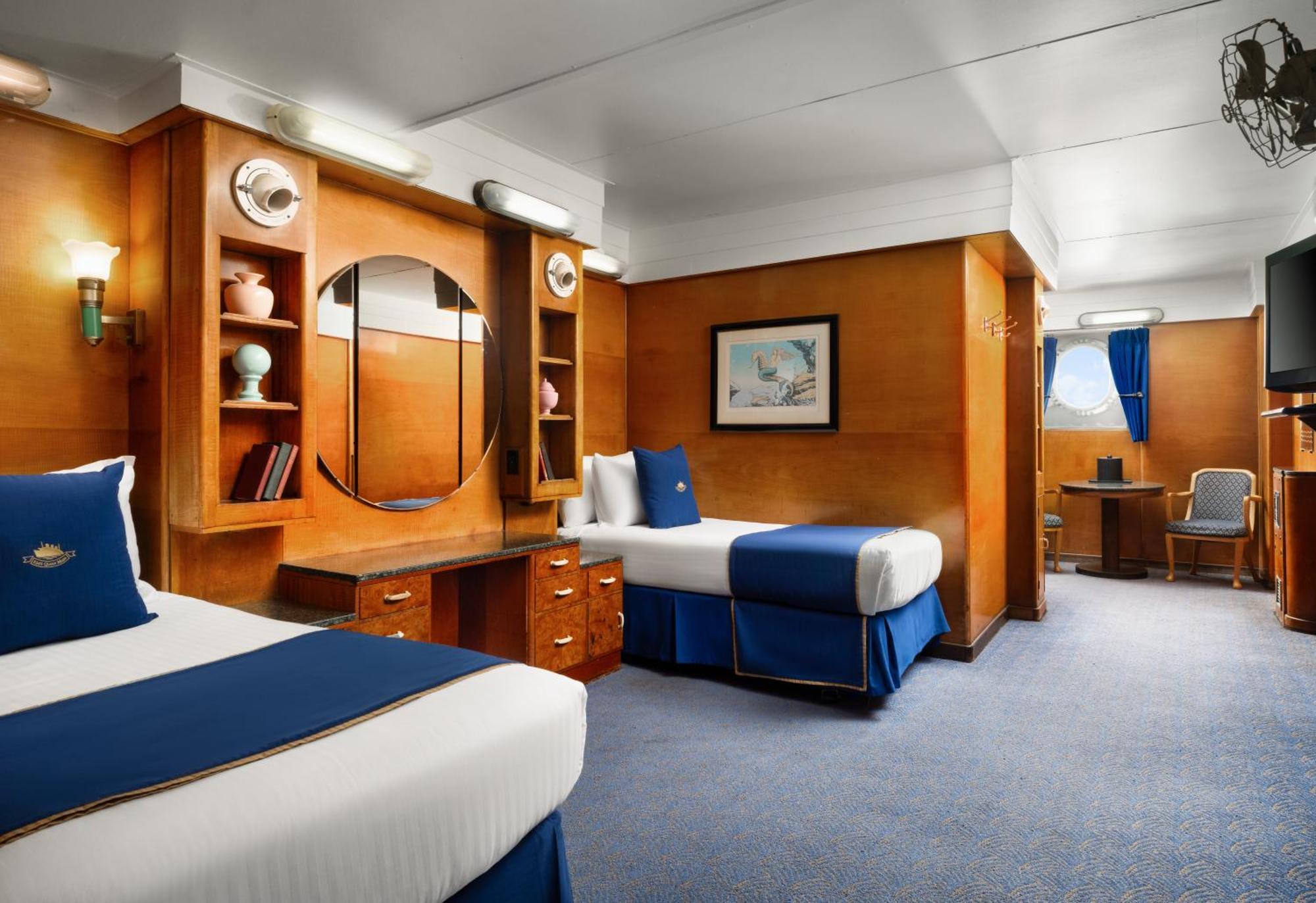 Portside Deluxe Twin