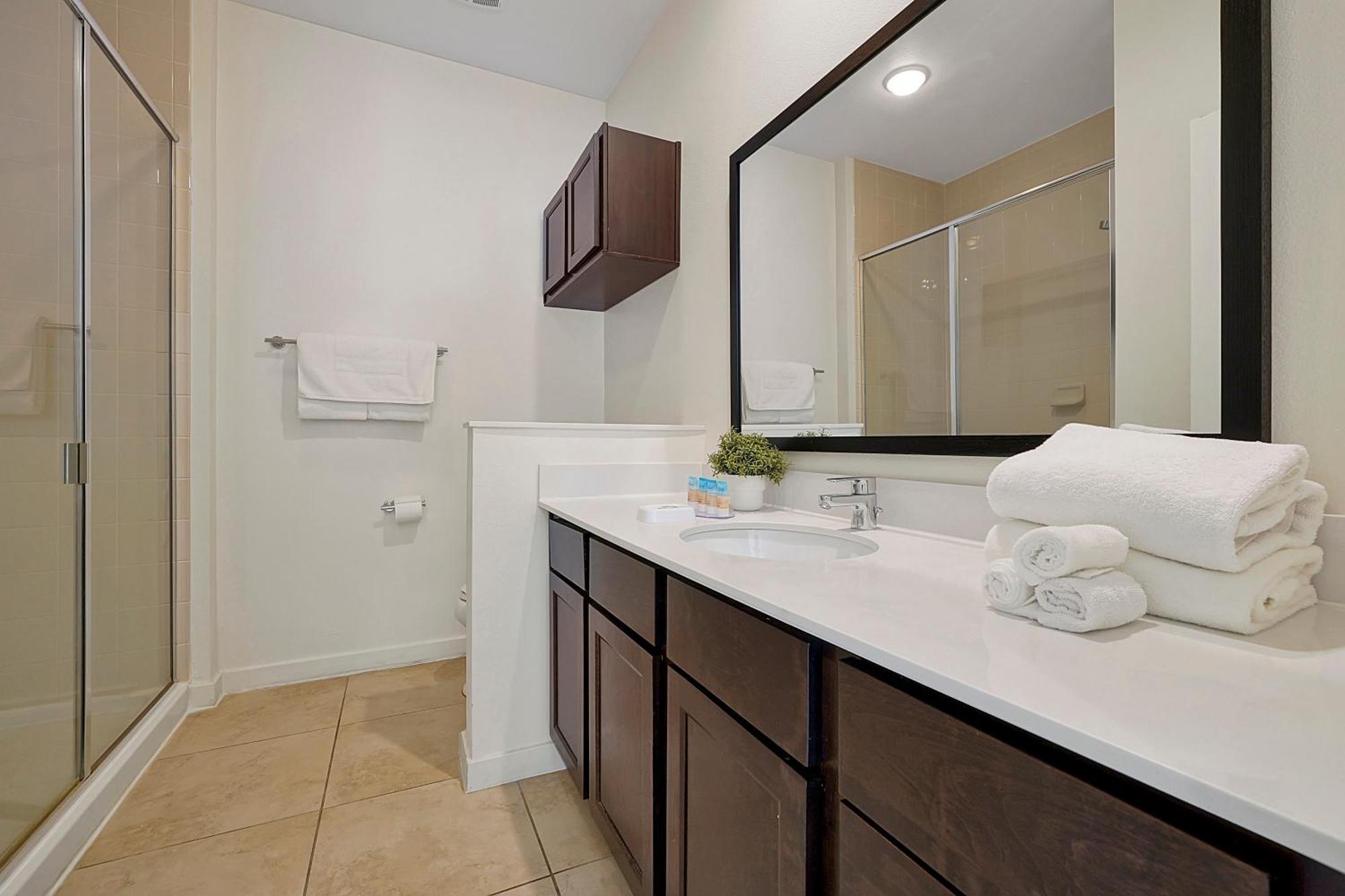 Two-Bedroom Townhouse Private Hot Tub