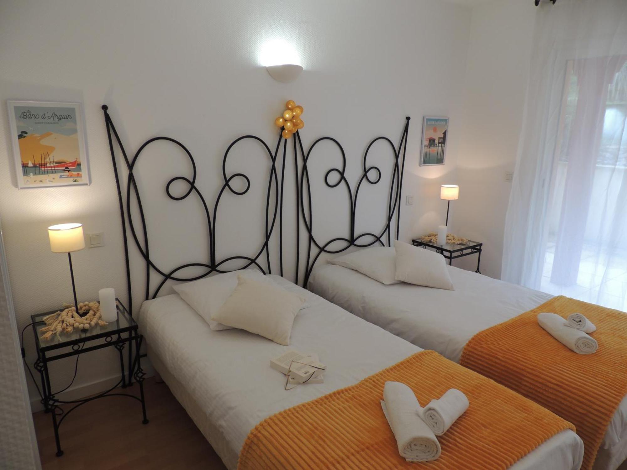 Standard Duplex Apartment 4