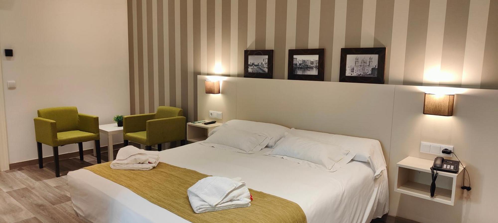 Premium Quadruple Room