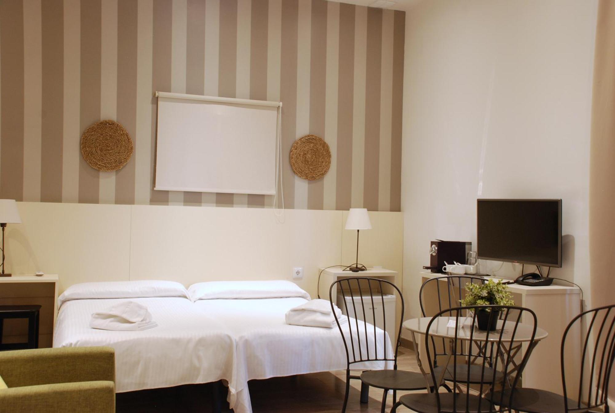 Premium Quadruple Room