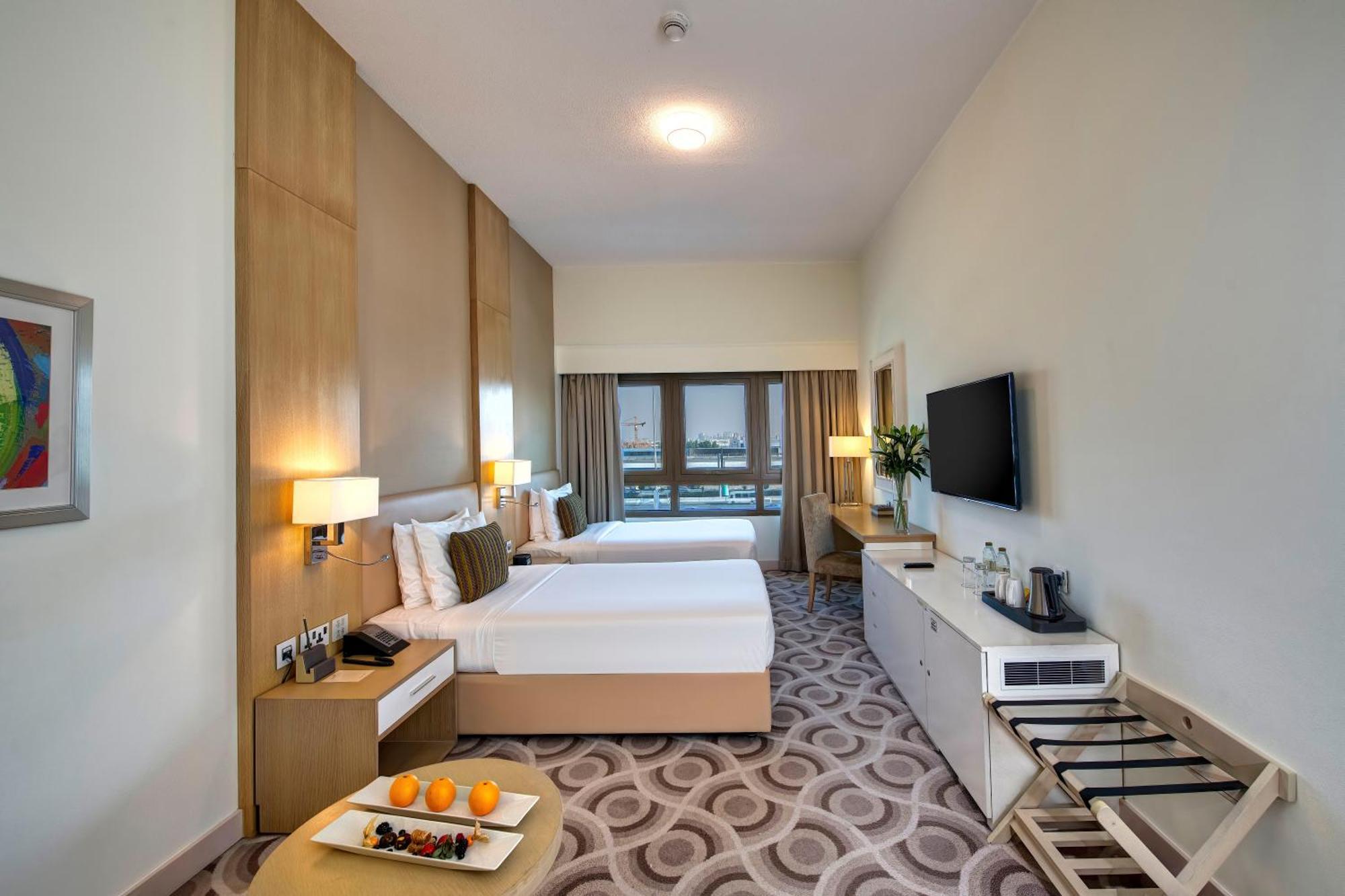 Deluxe Room Complimentary Shuttle Bus to Beach & Mall of the Emirates