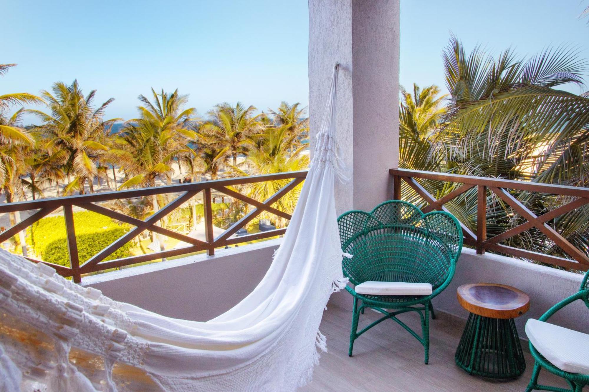Deluxe Suite Balcony