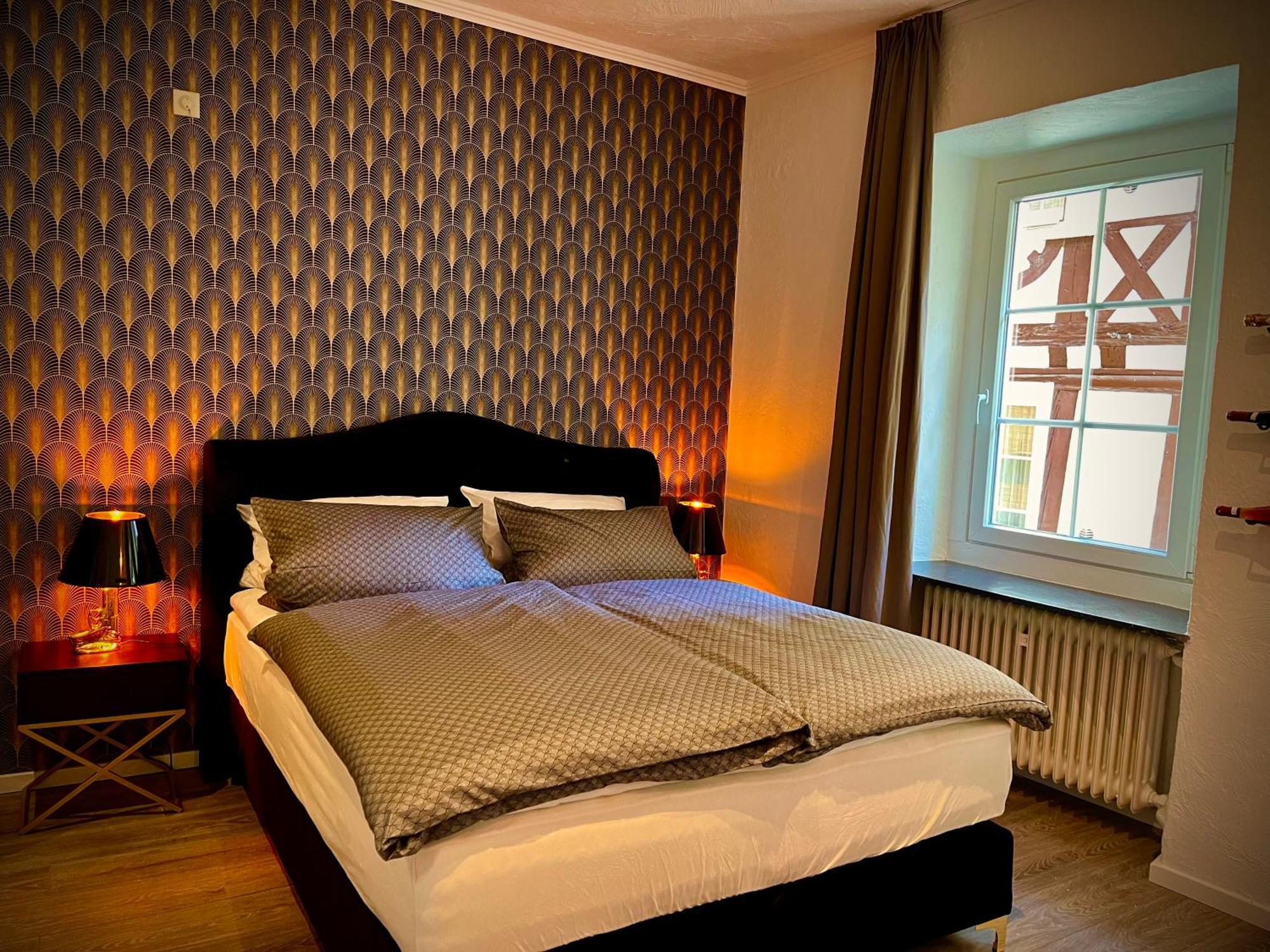 Double Room Private Bathroom