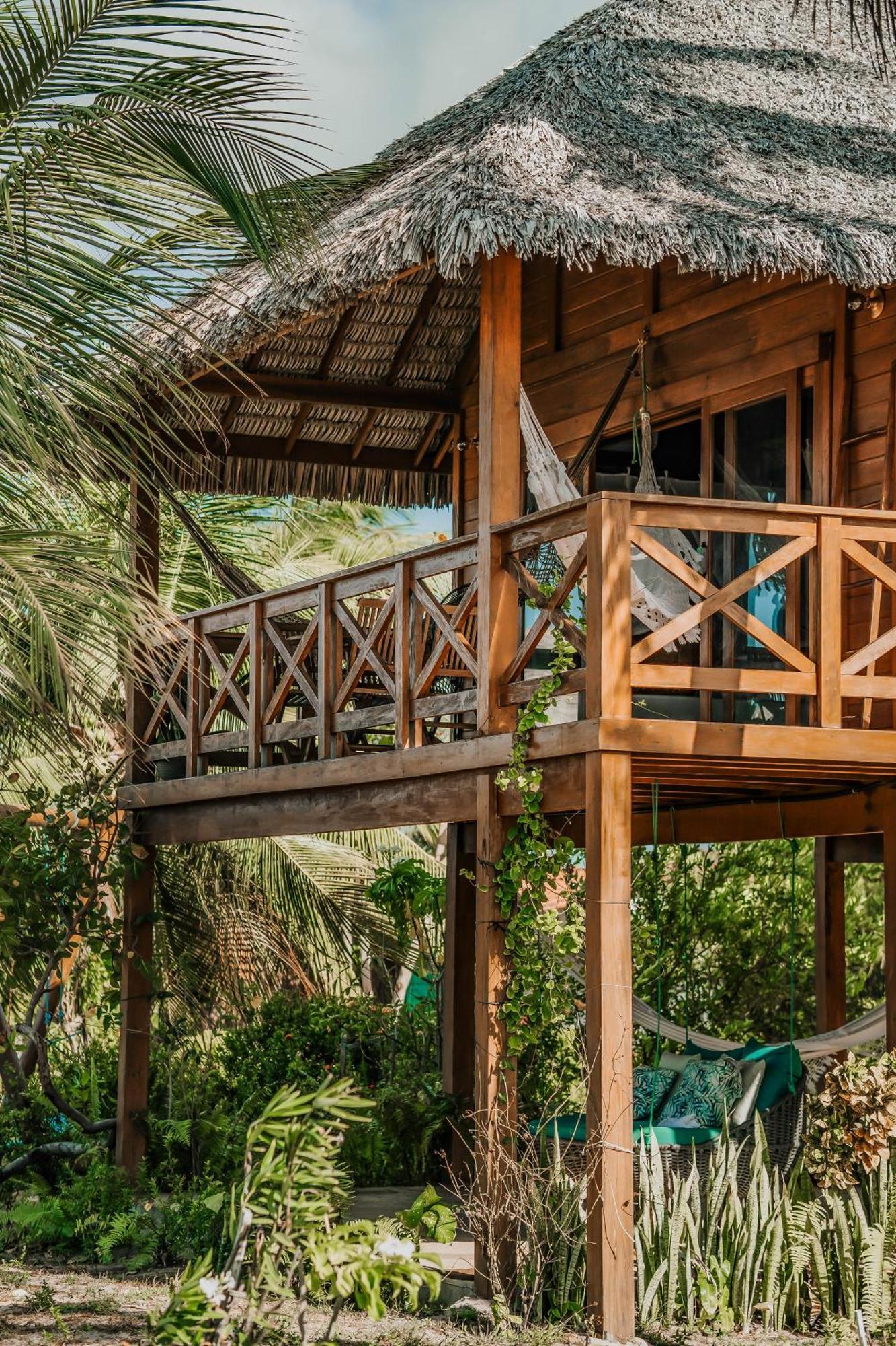 Bungalow Beach Front