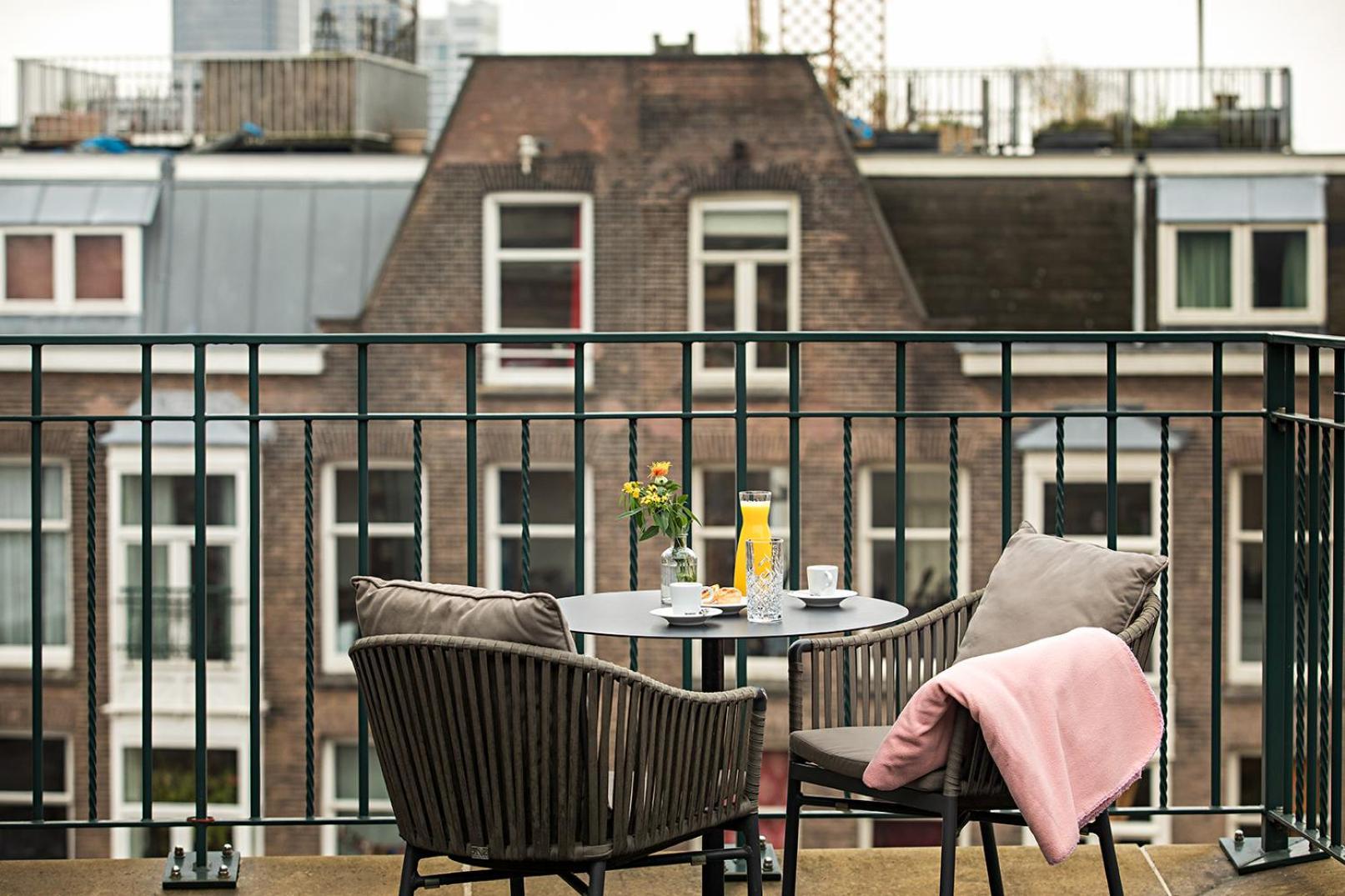 Superior Terrace