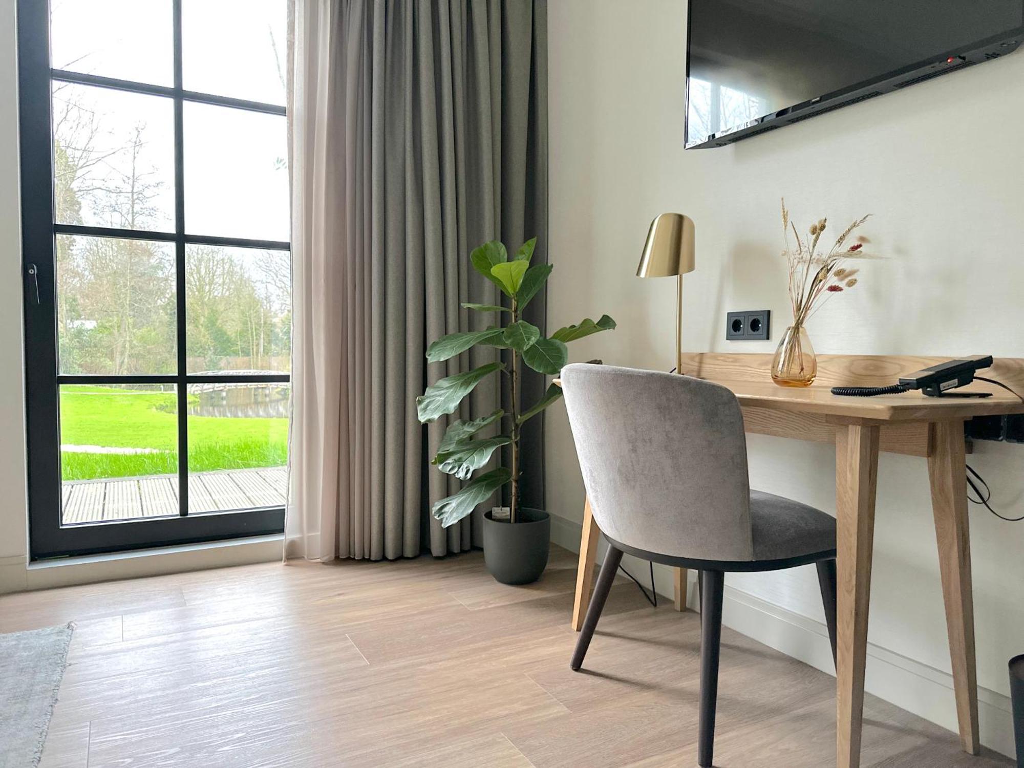 Comfort Twin Room
