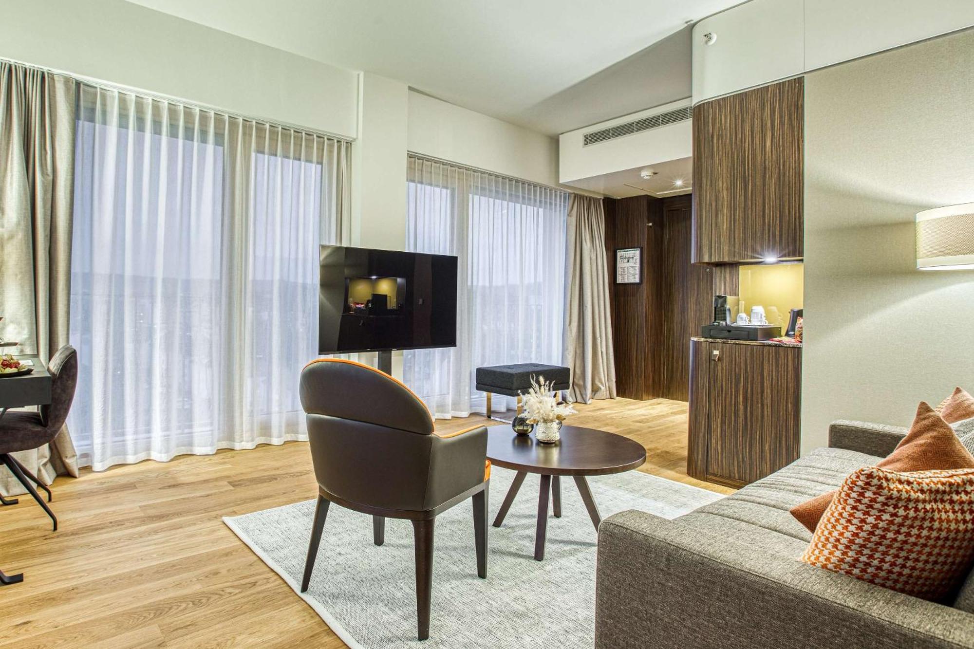 Suite