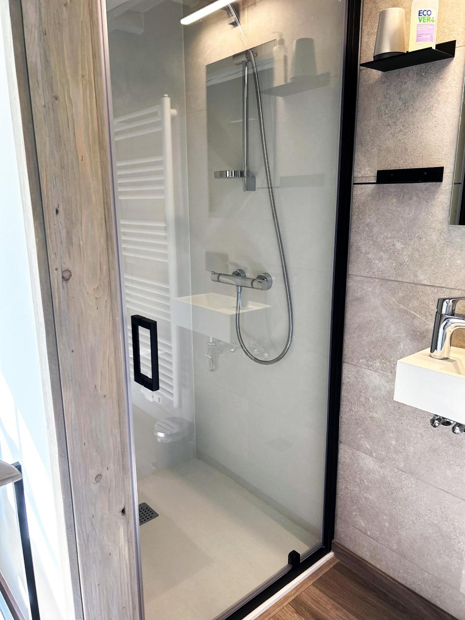 Double Room Private Bathroom
