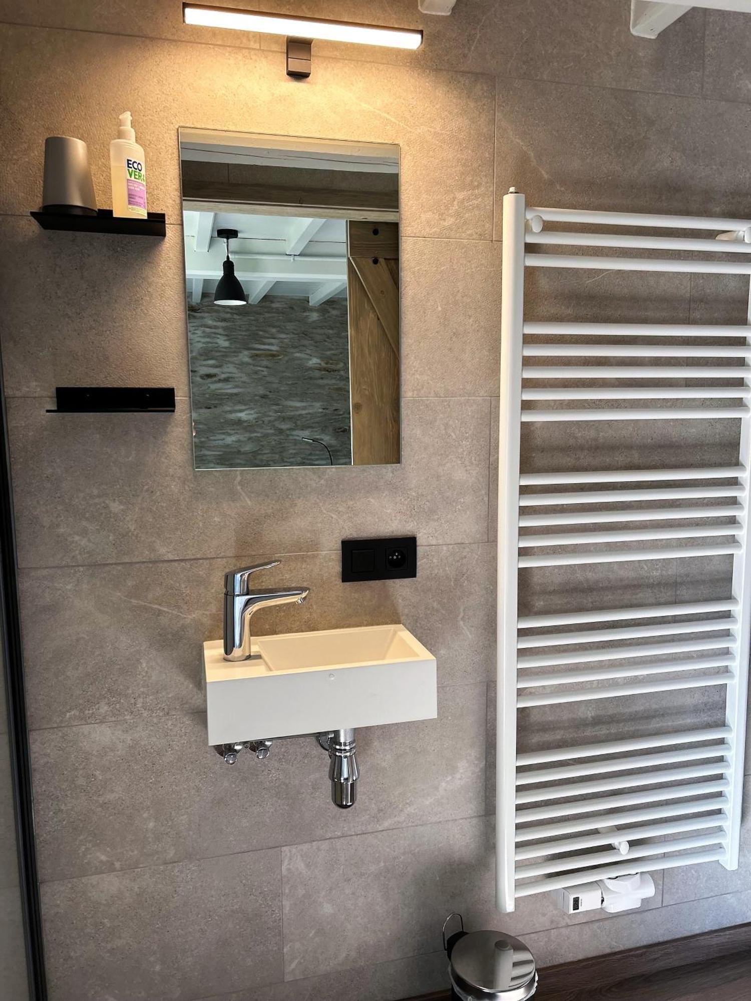Double Room Private Bathroom