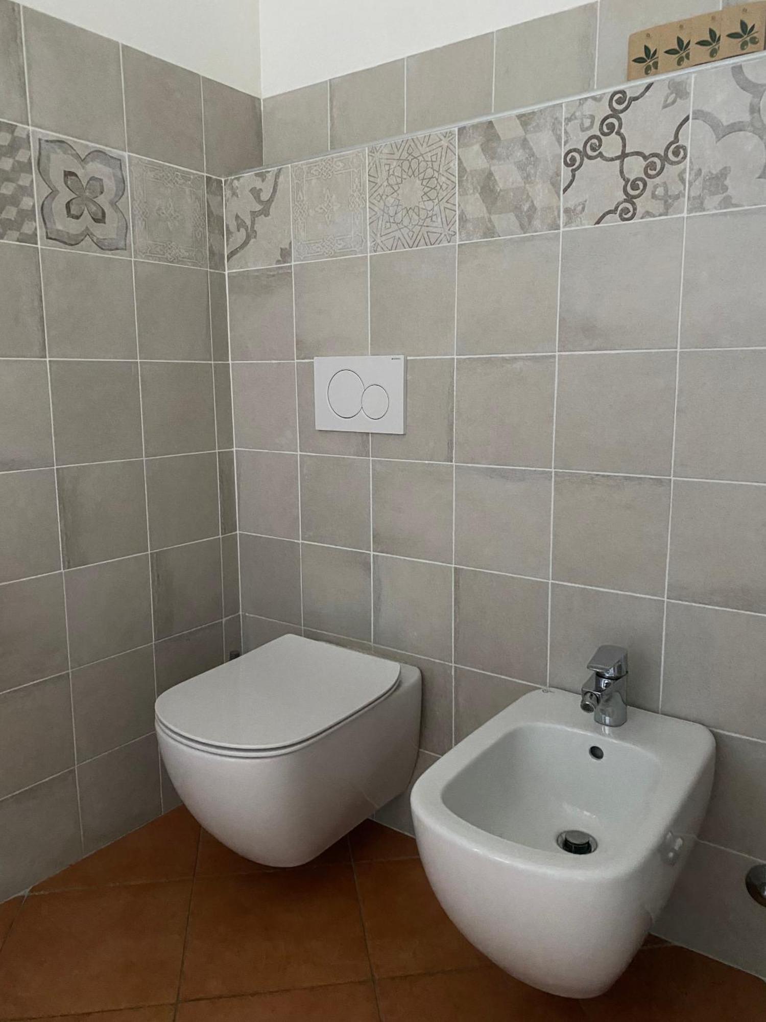 Single Room Private Bathroom