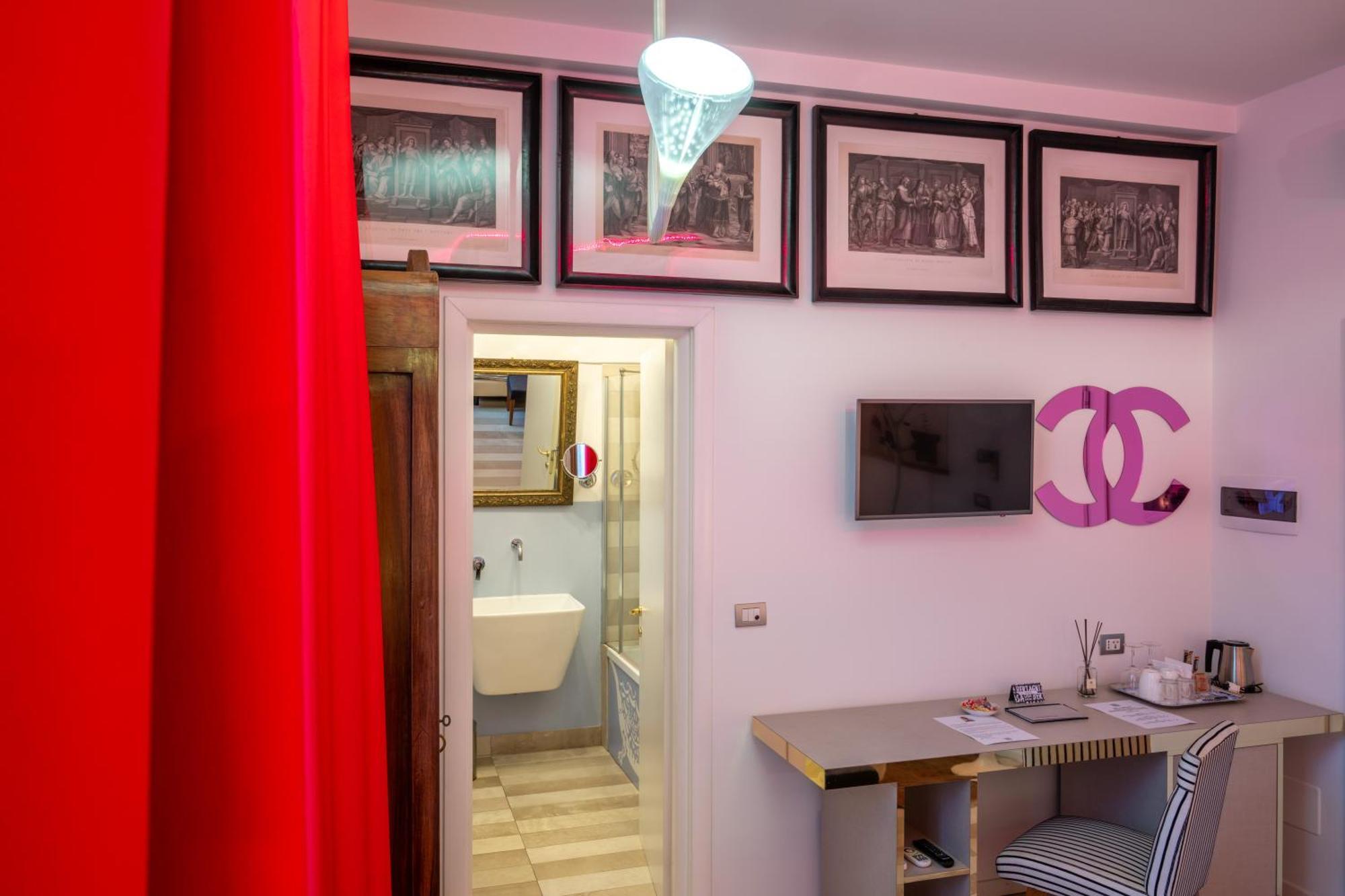 Deluxe Double or Twin Room