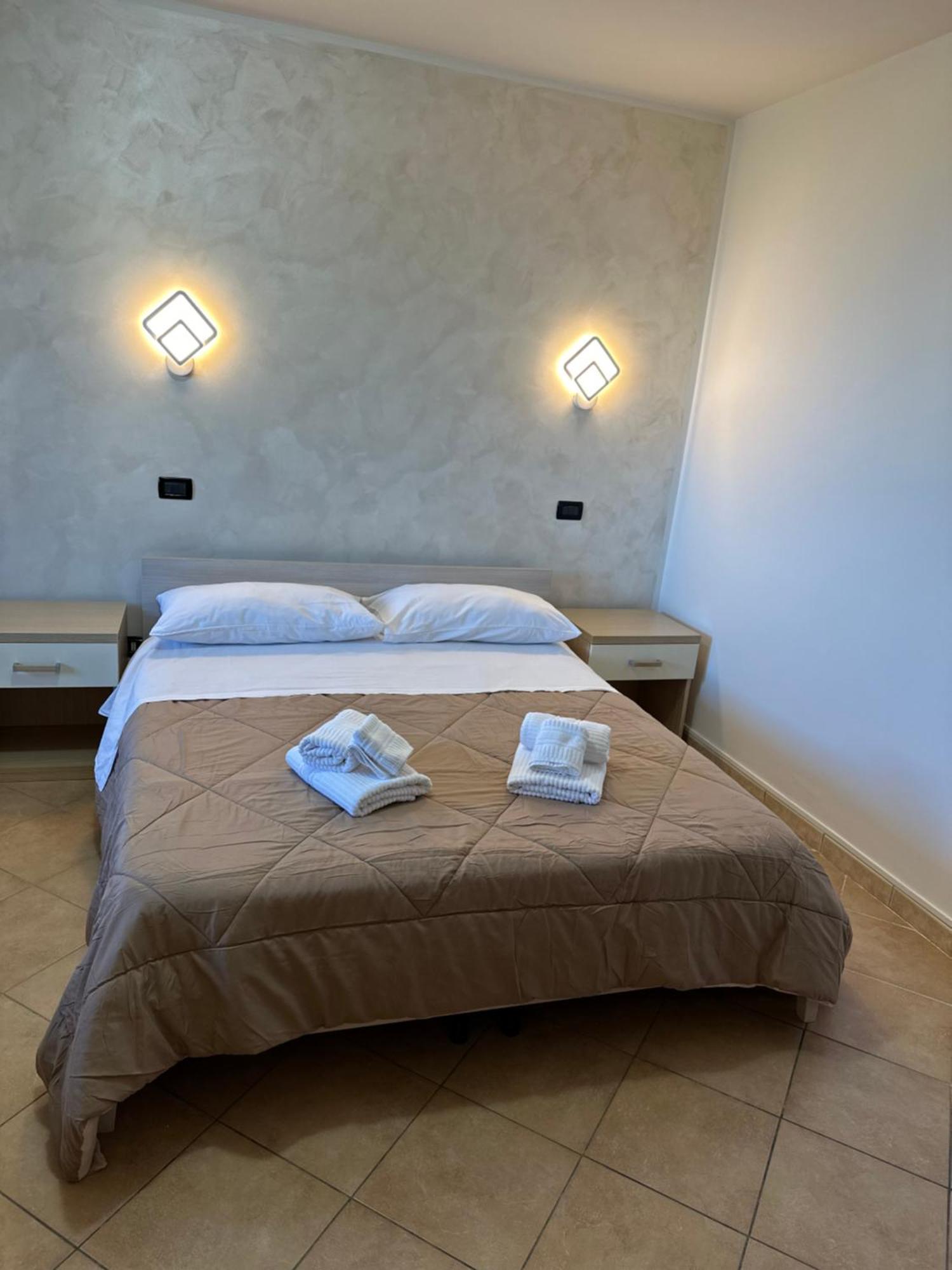Comfort Triple Room