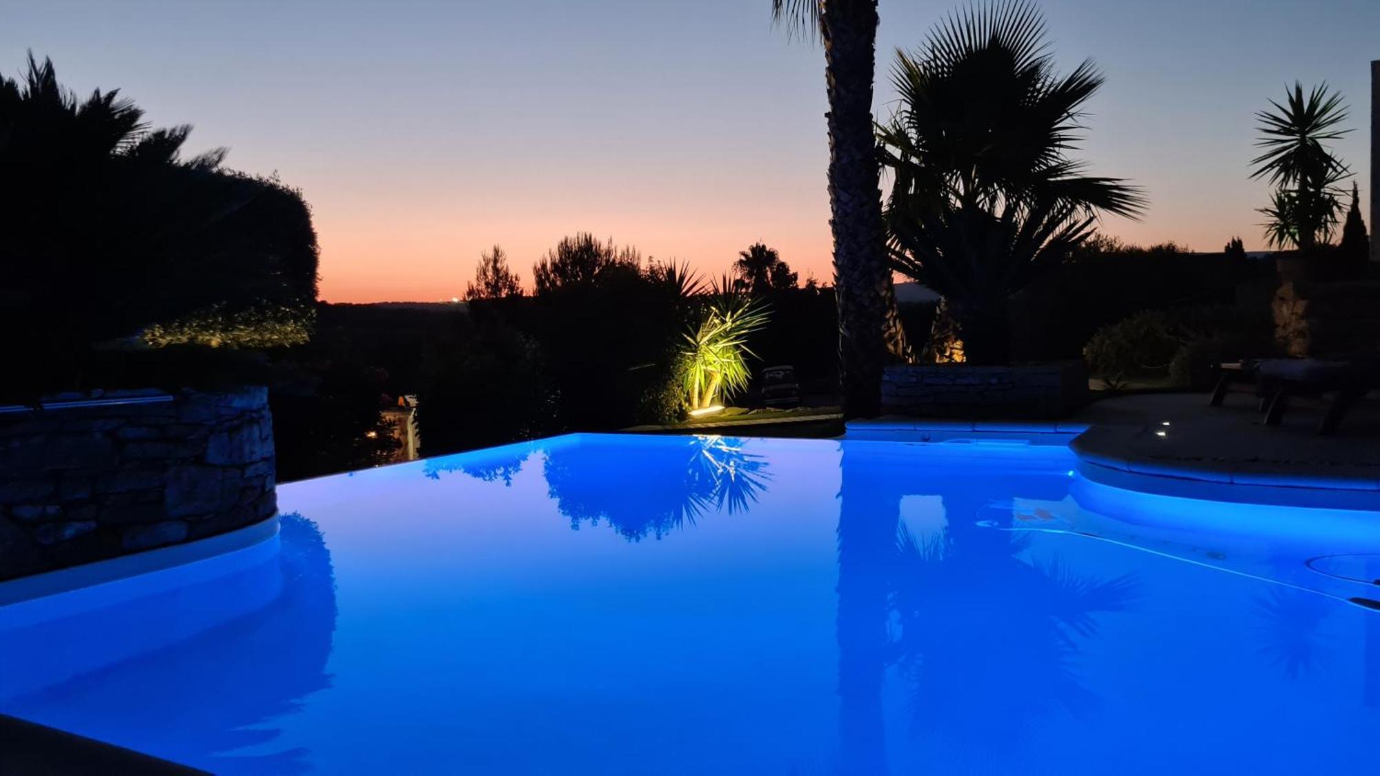 Chambre Double - Vue sur Piscine