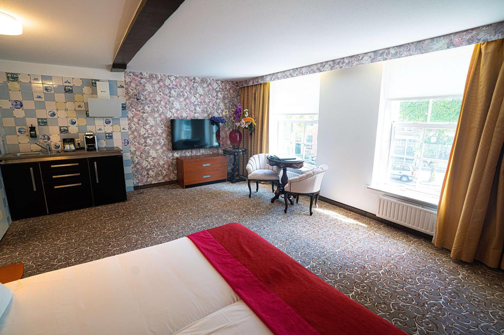 Studio with Double Bed and Kitchenette - Non-Smoking